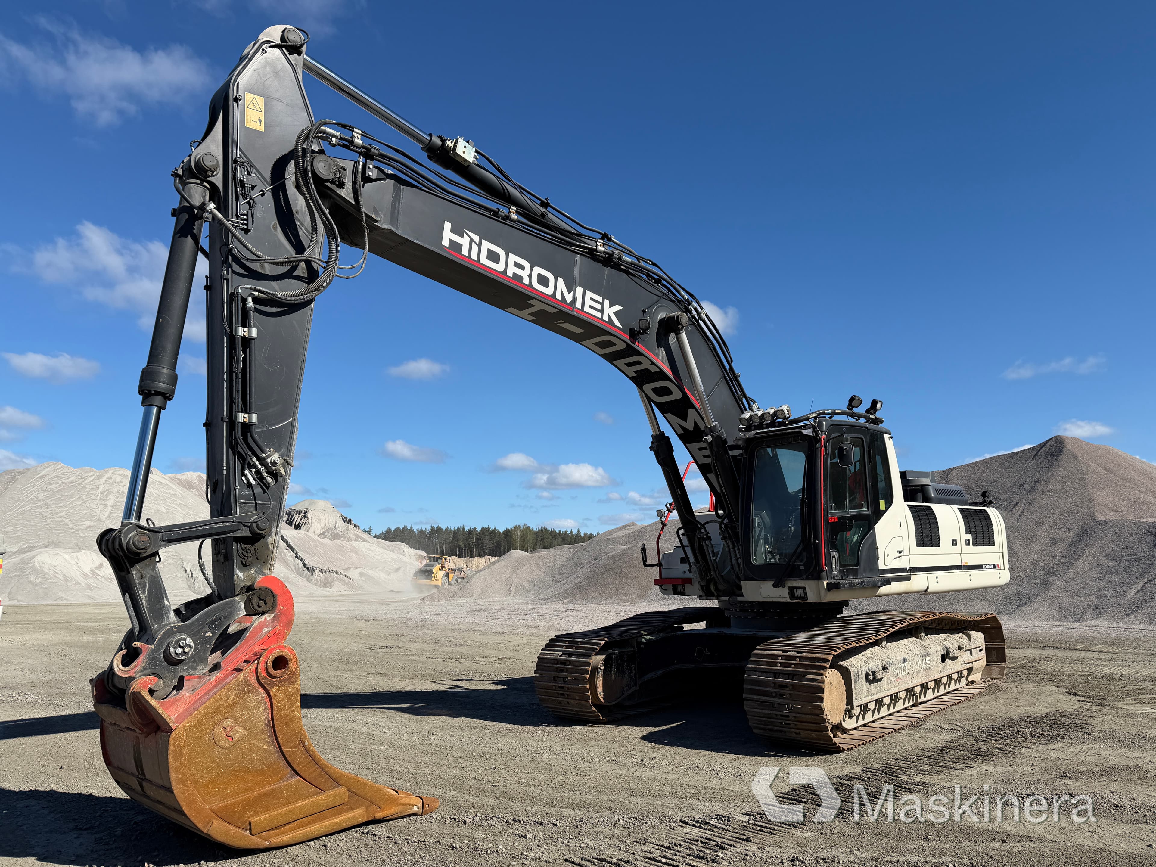 Grävmaskin Hidromek HMK370LC HD