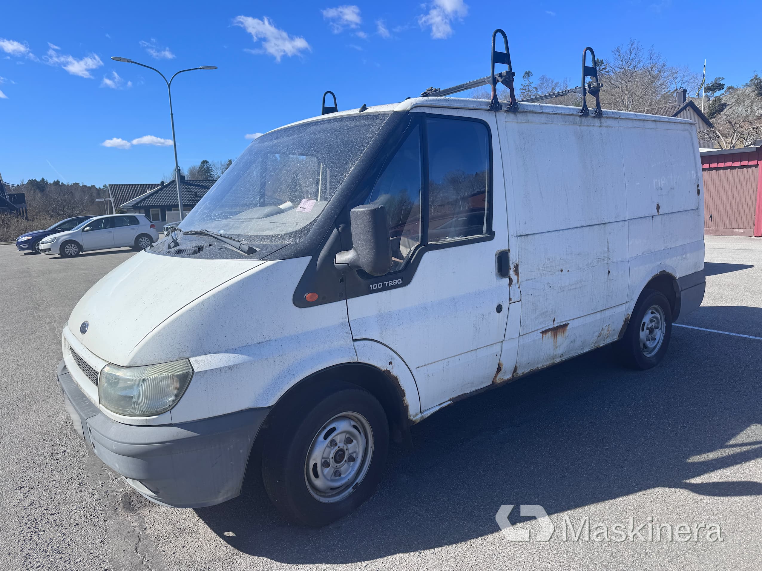 Skåpbil Ford Transit Tourneo 2.0 (repobjekt)