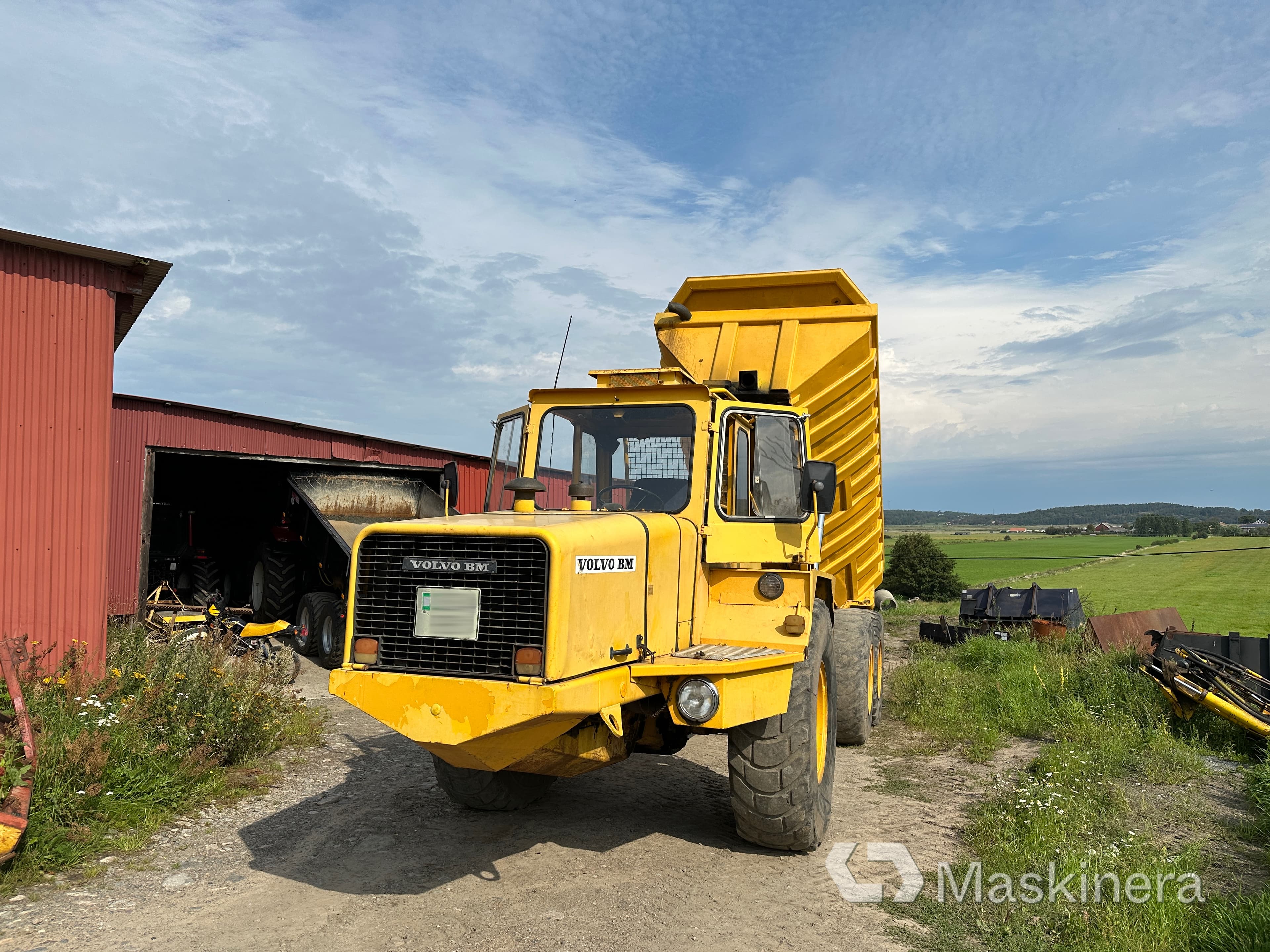 Dumper Volvo BM 860S