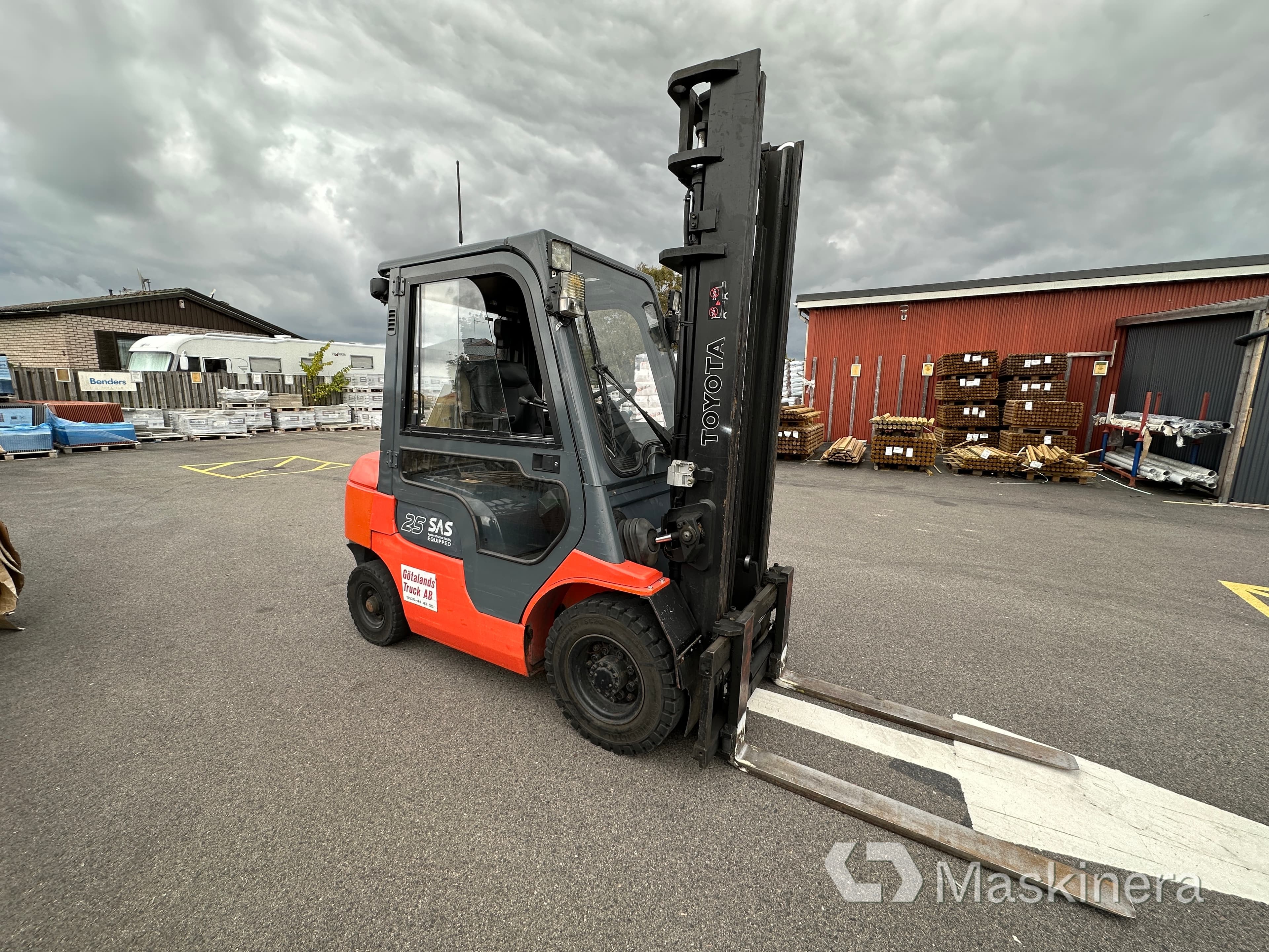 Motviktstruck Toyota 02-7FDF25
