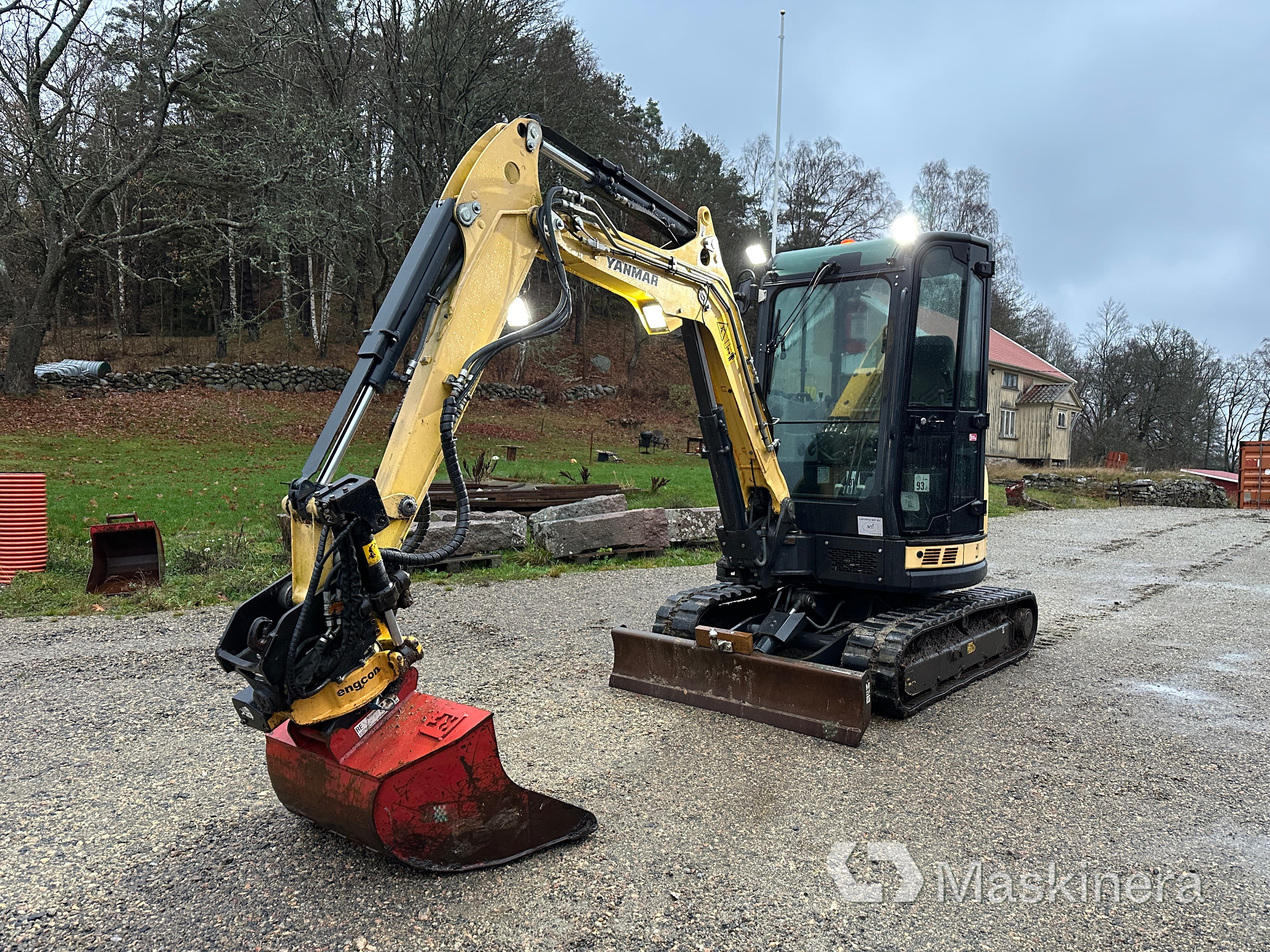 Grävmaskin Yanmar VIO33-U