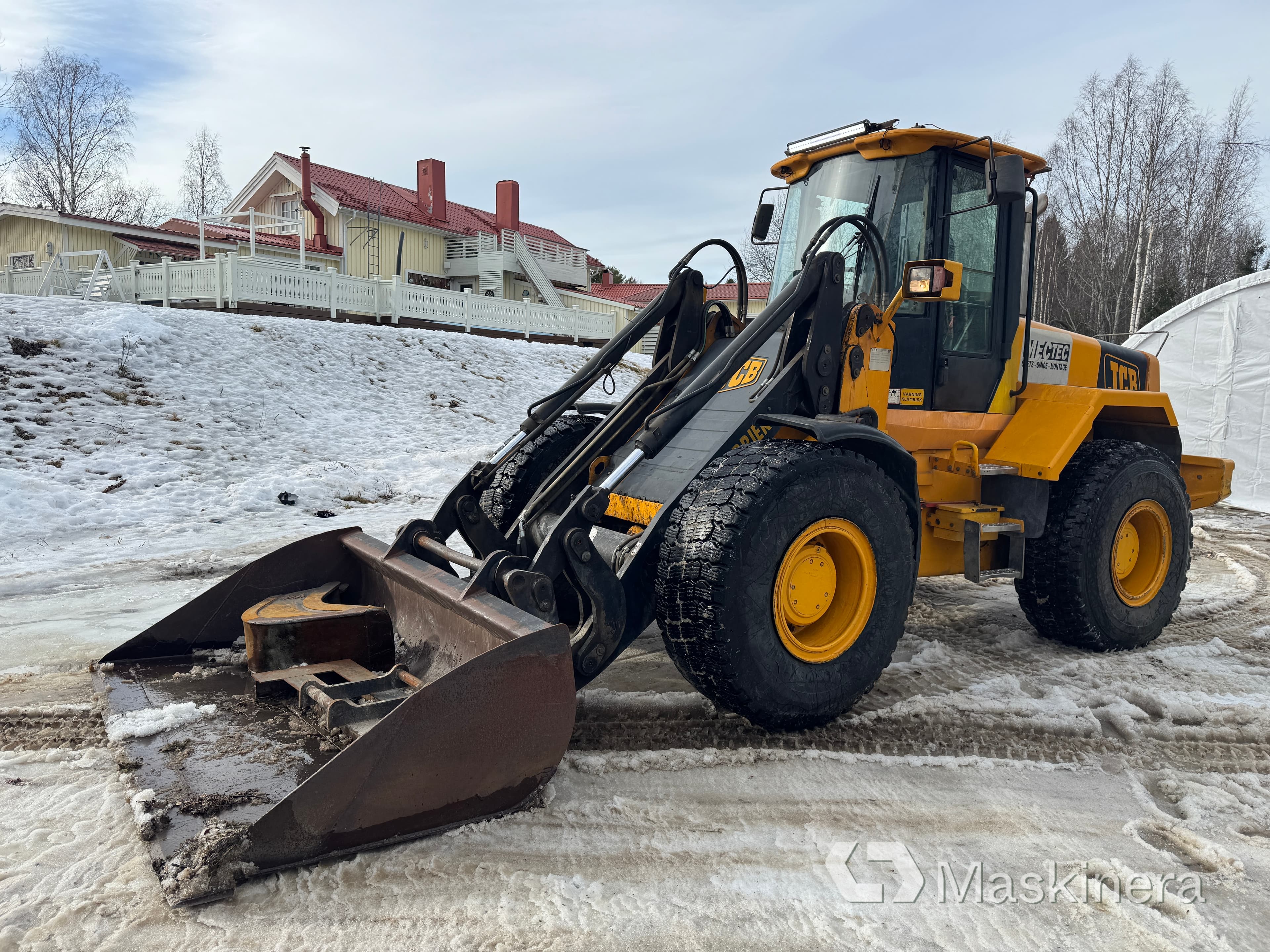 Hjullastare JCB 436 med redskap