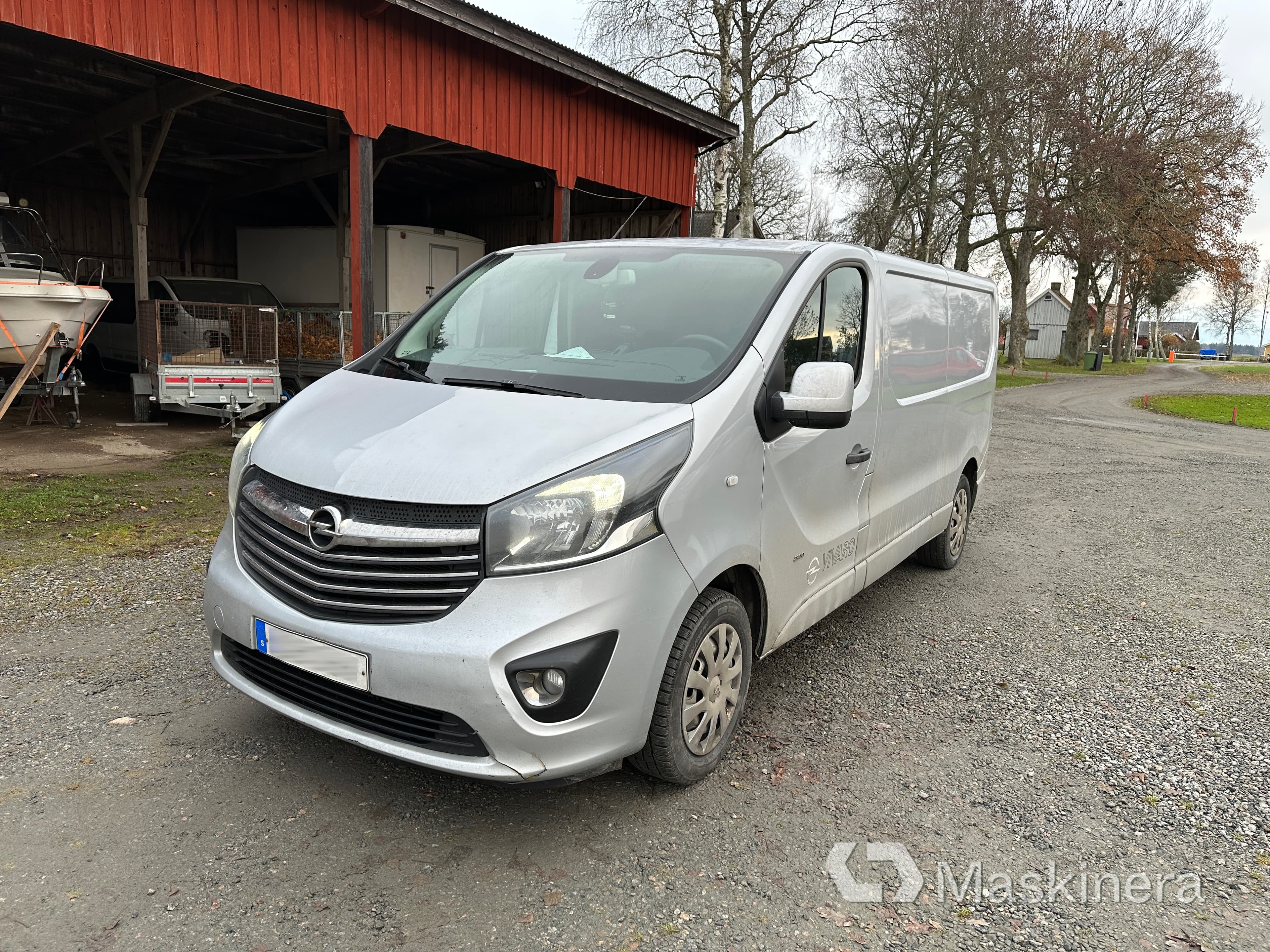 Skåpbil Opel Vivaro BI Turbo, nybesiktigad