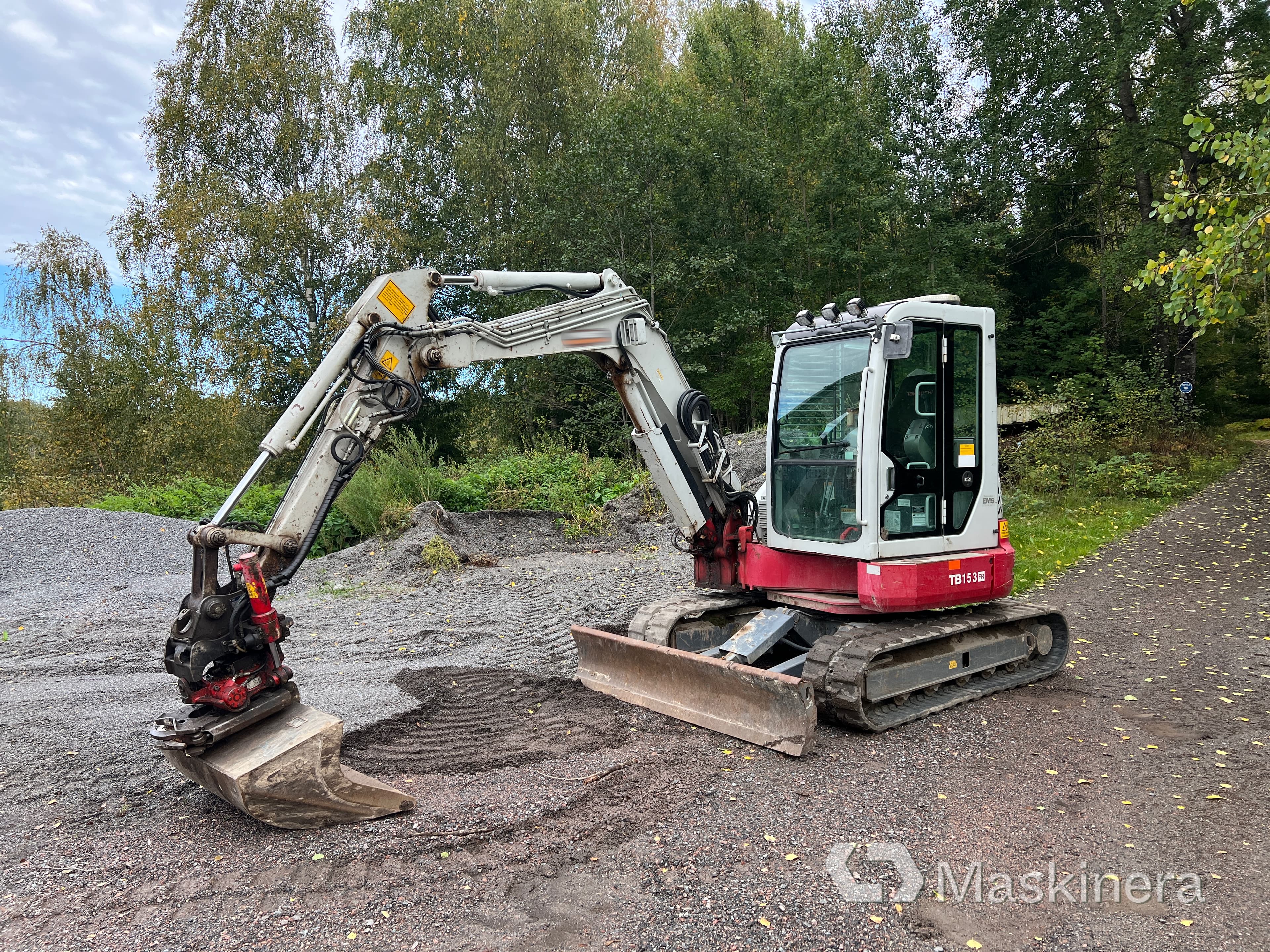 Grävmaskin Takeuchi TB153FR