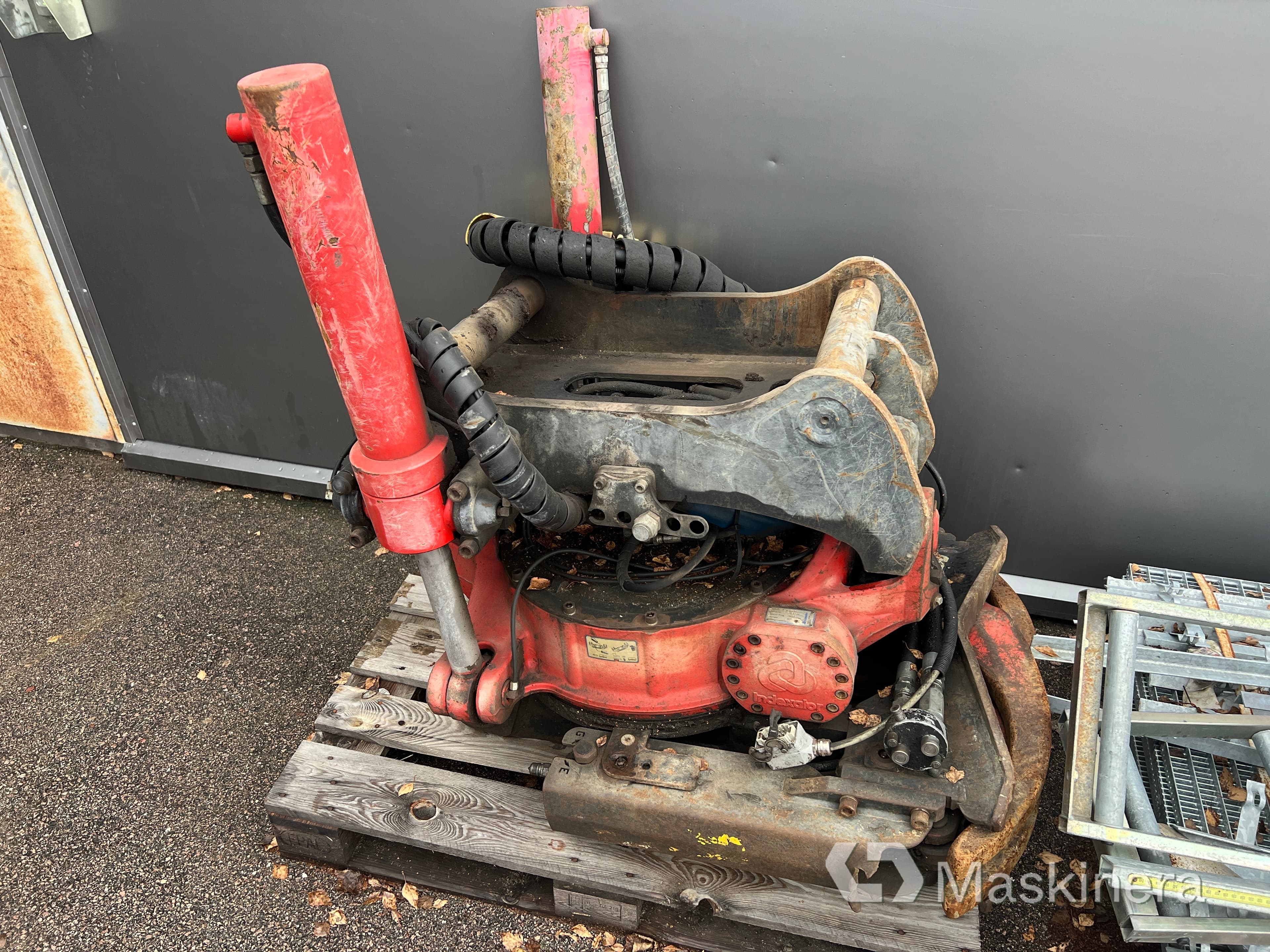 Tiltrotator Indexator RT80 med grip S80