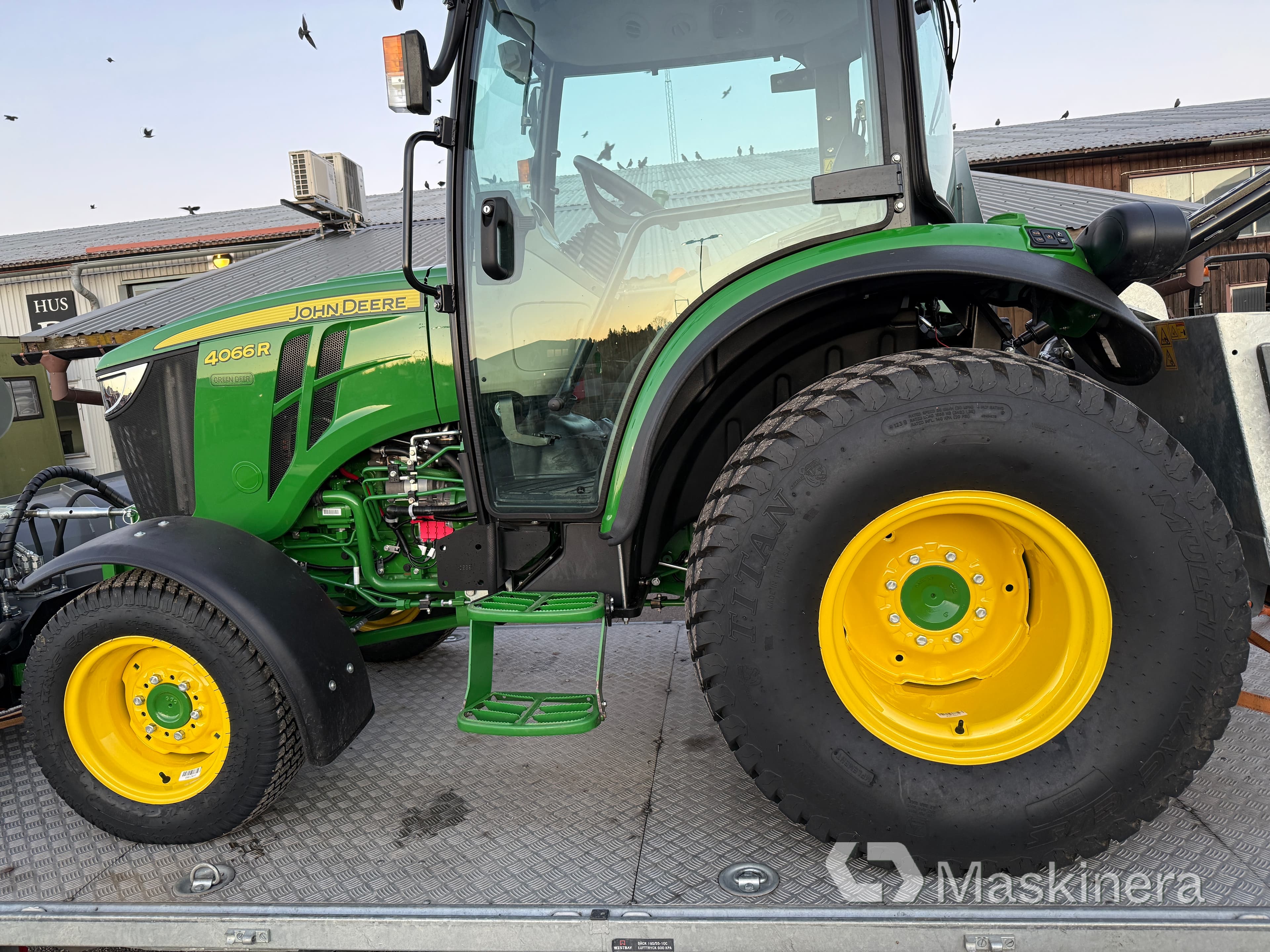 Traktorhjul Titan Multi Trac 44x18.00-20 & 27x10.5-15