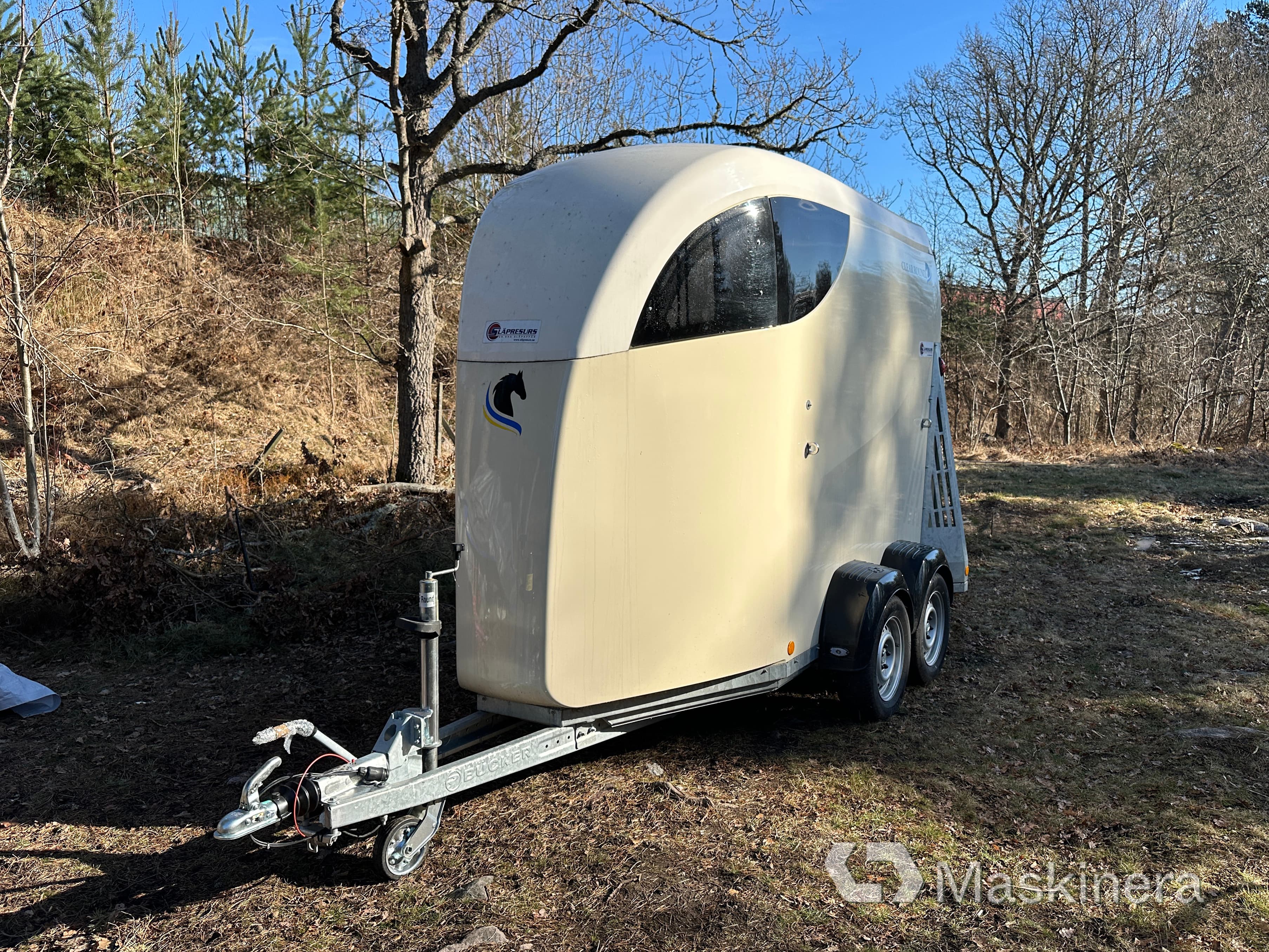 Hästtransport Bücker Clear Round