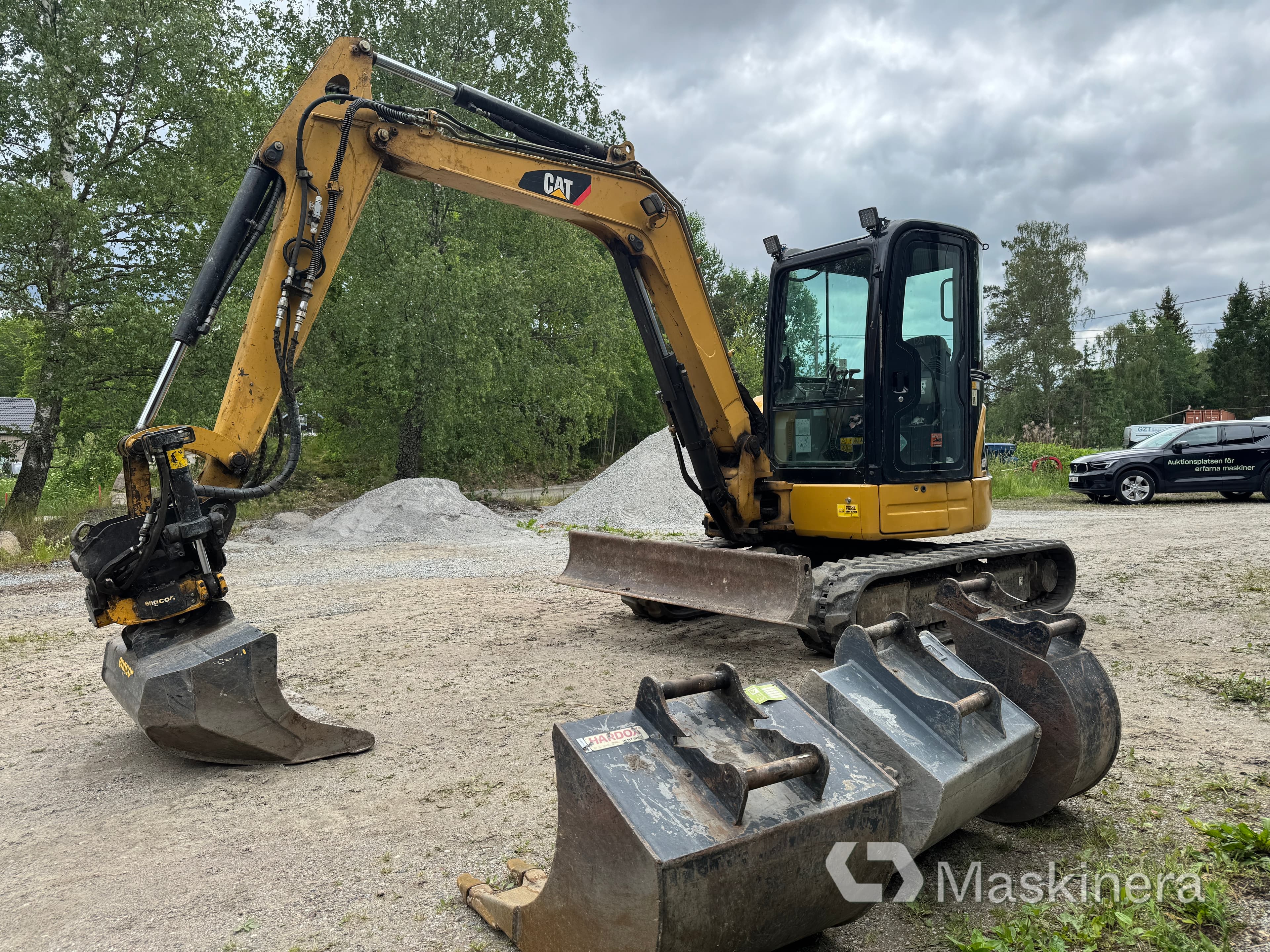 Grävmaskin CAT 305C