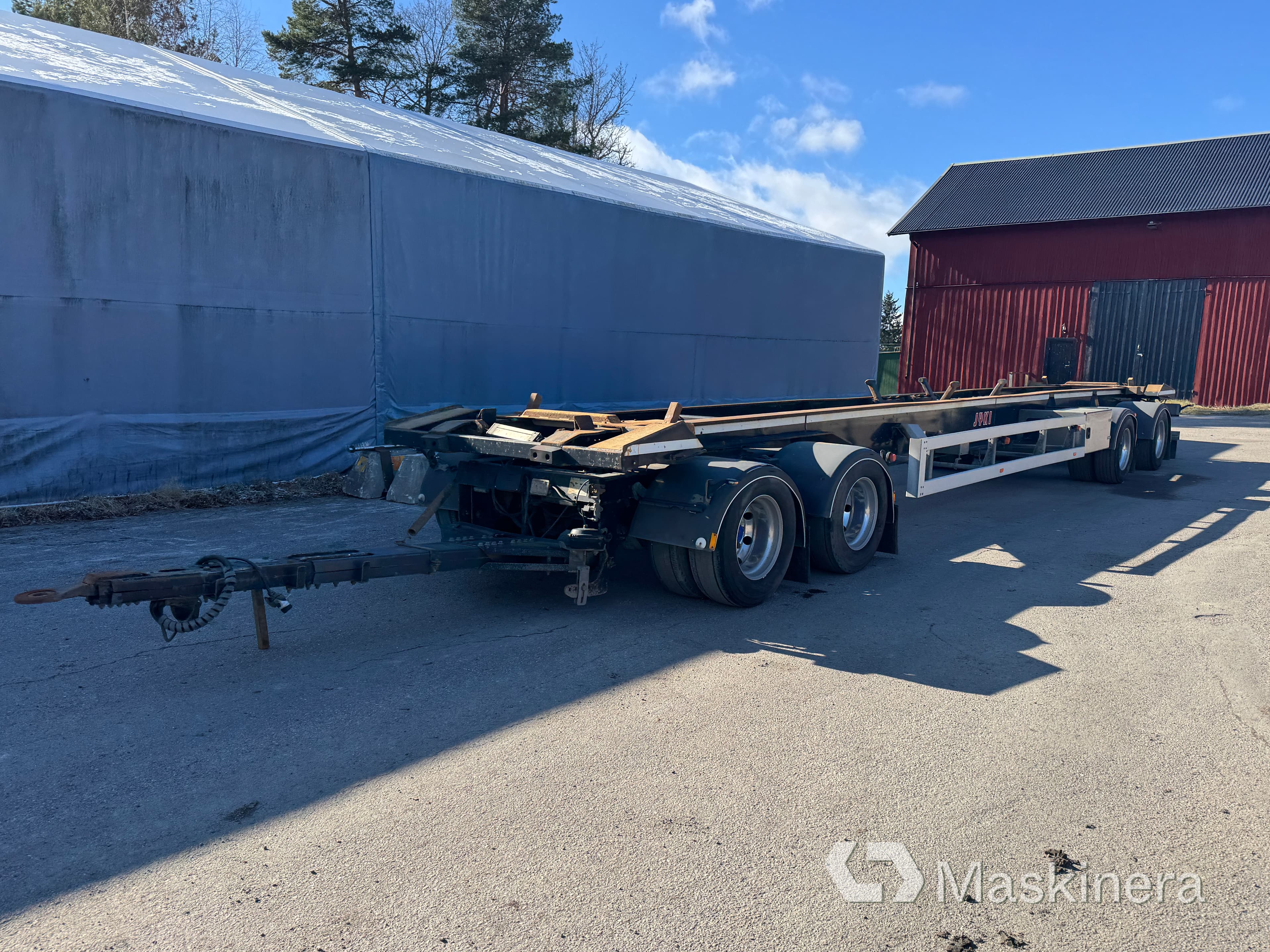 Lastväxlarvagn 4 axlad Tridemanpassad Jyki V42-W00