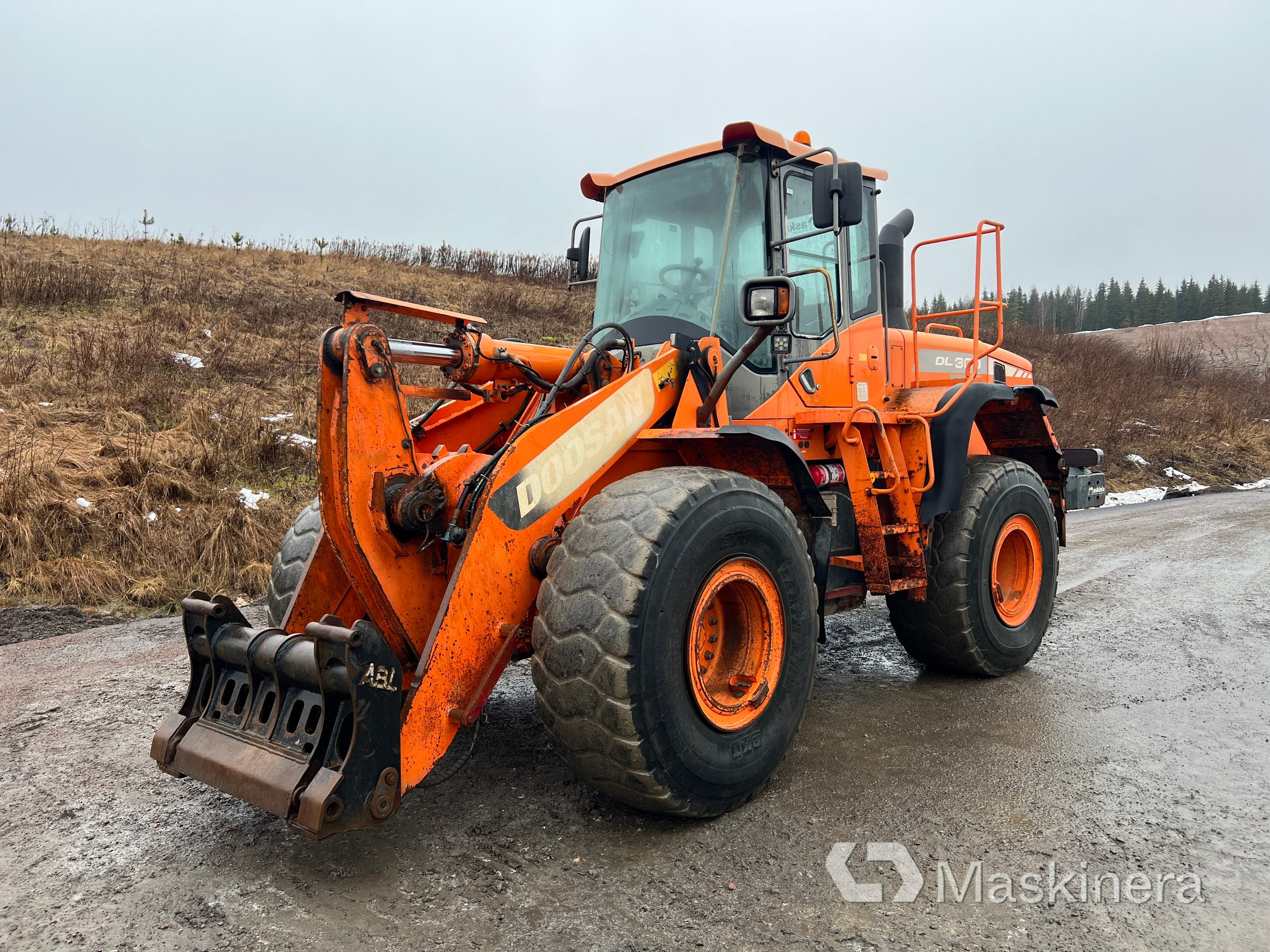Hjullastare Doosan DL300-3