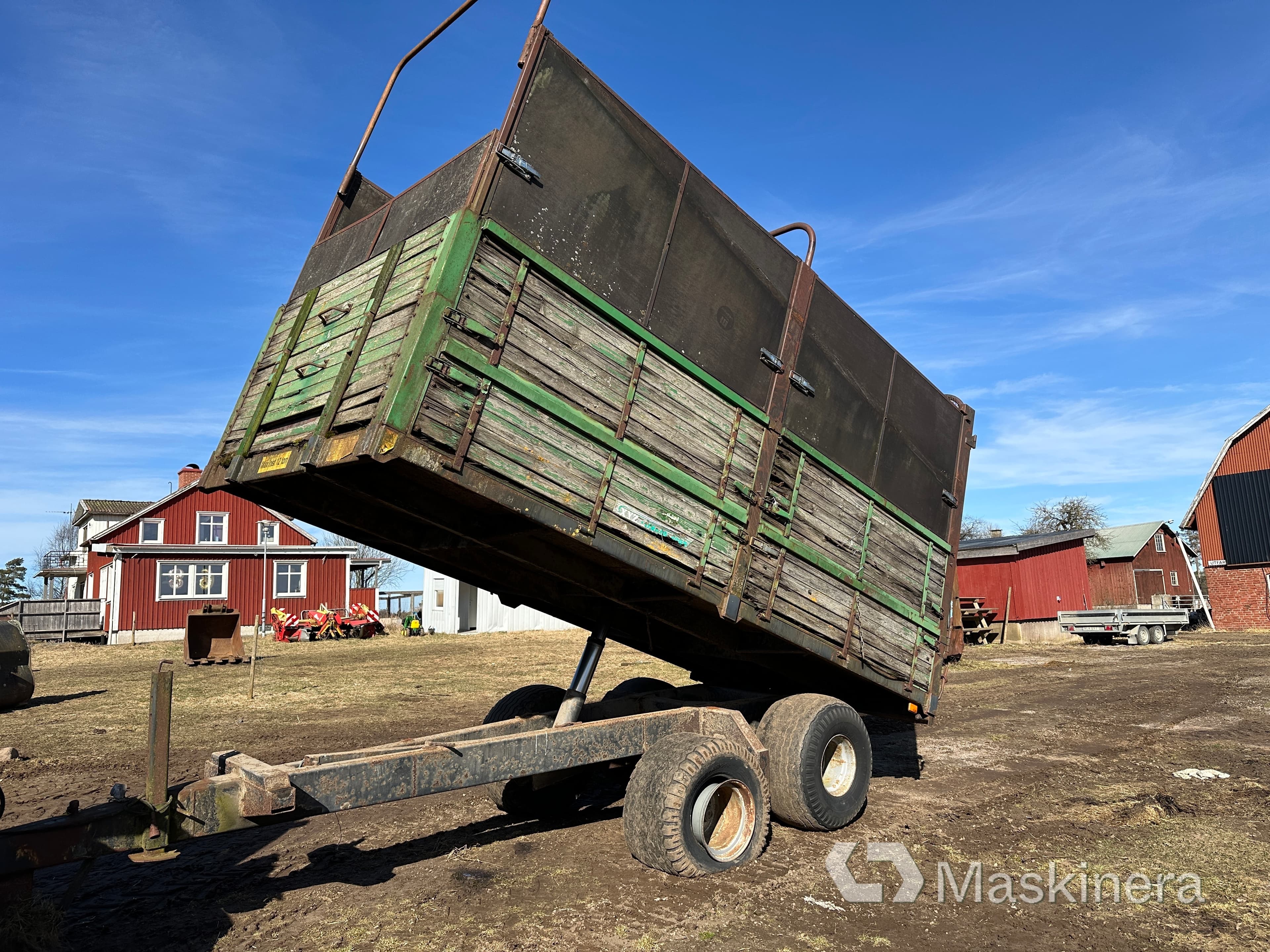 Traktorvagn Tippvagn Palmse 12 ton