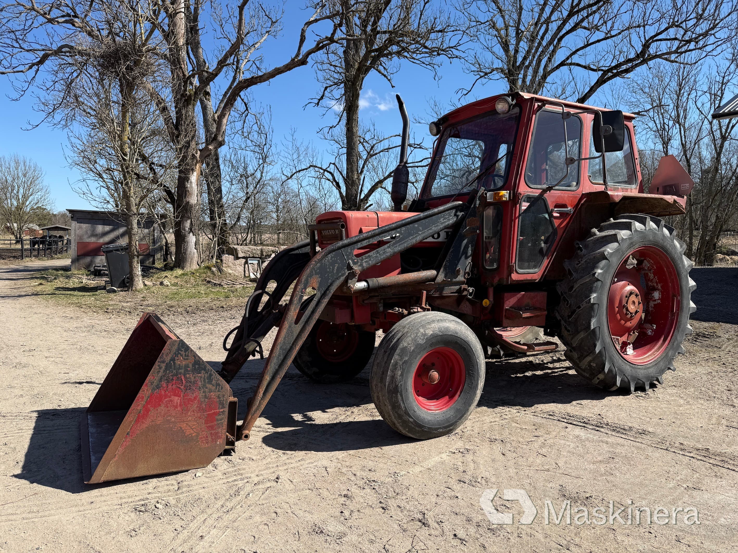 Traktor Volvo BM 500 + Tillbehör