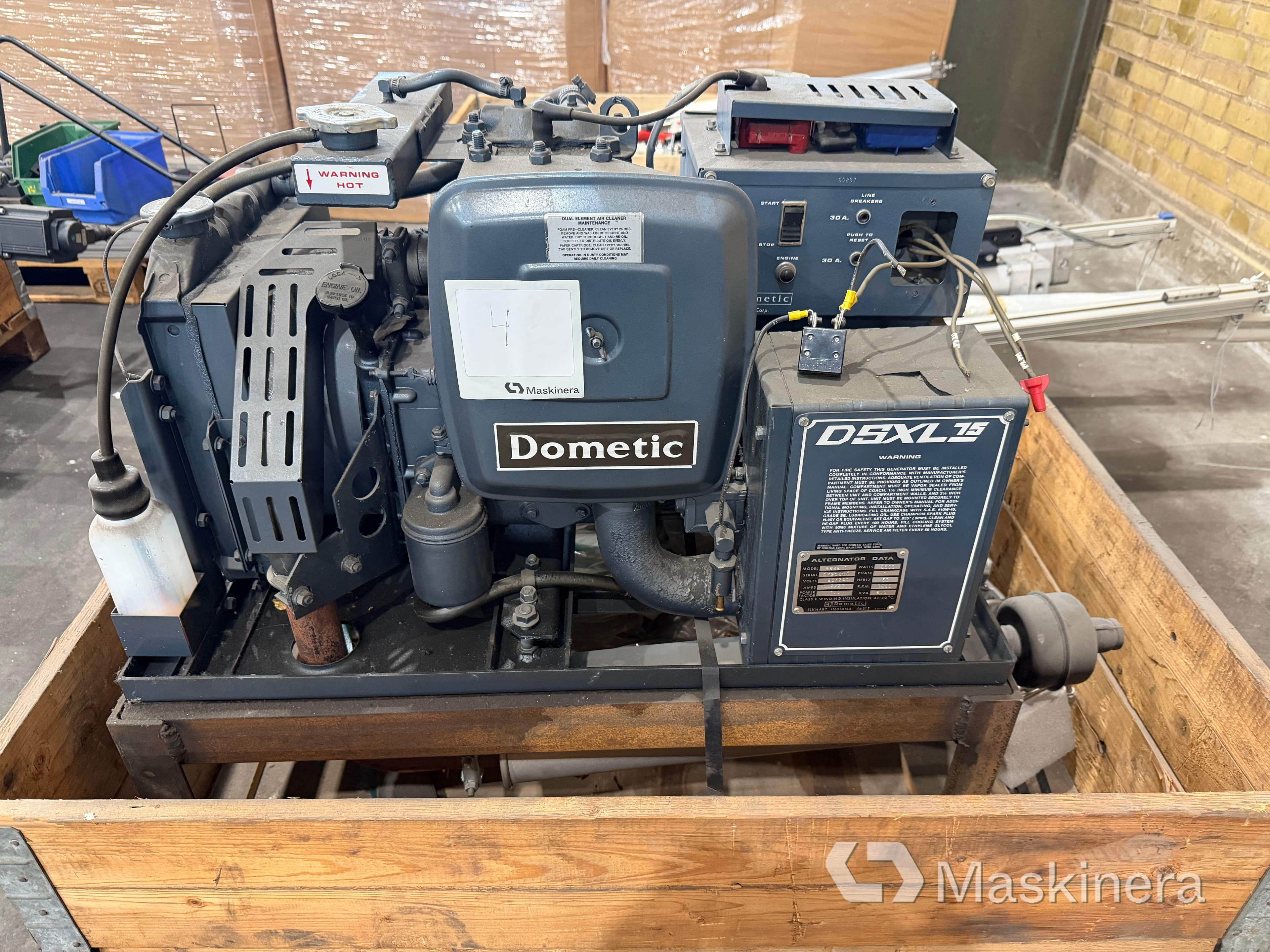 Bensindrivet elverk Dometic 6,5 KVA