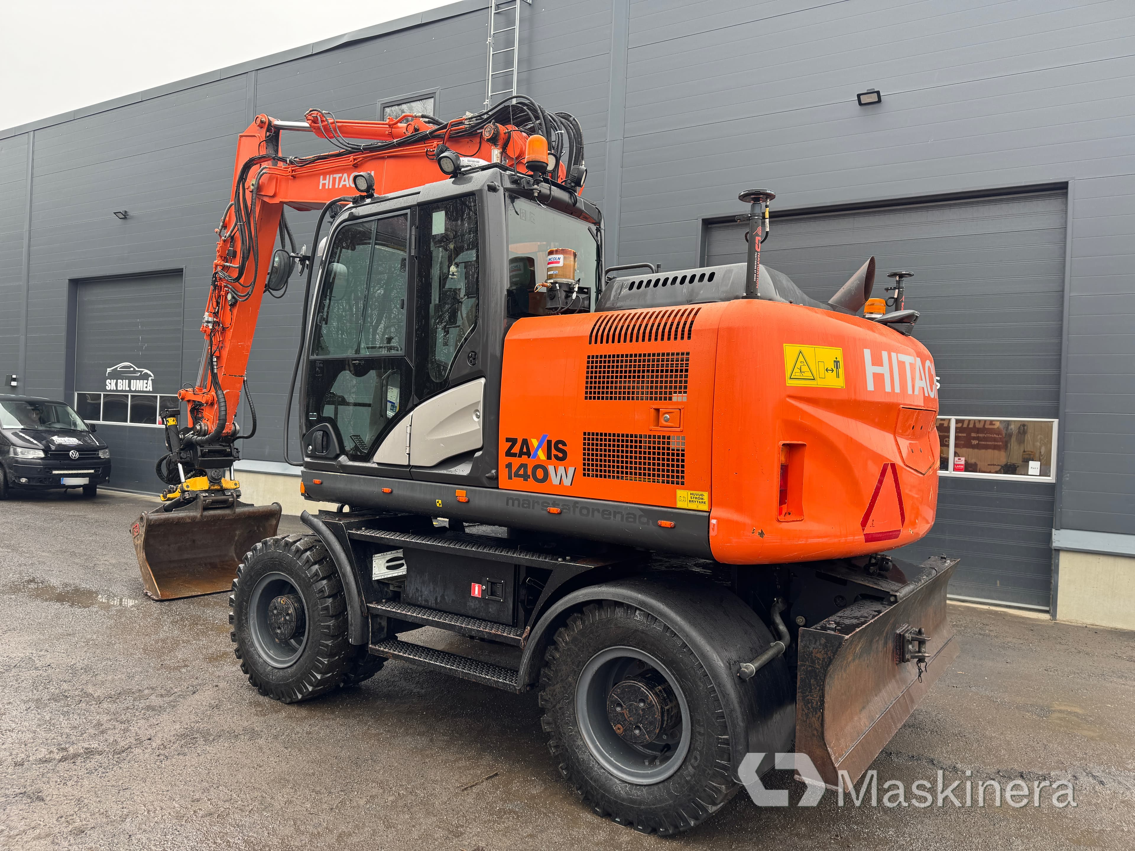 Hjulgrävare Hitachi ZX140W | Maskinera