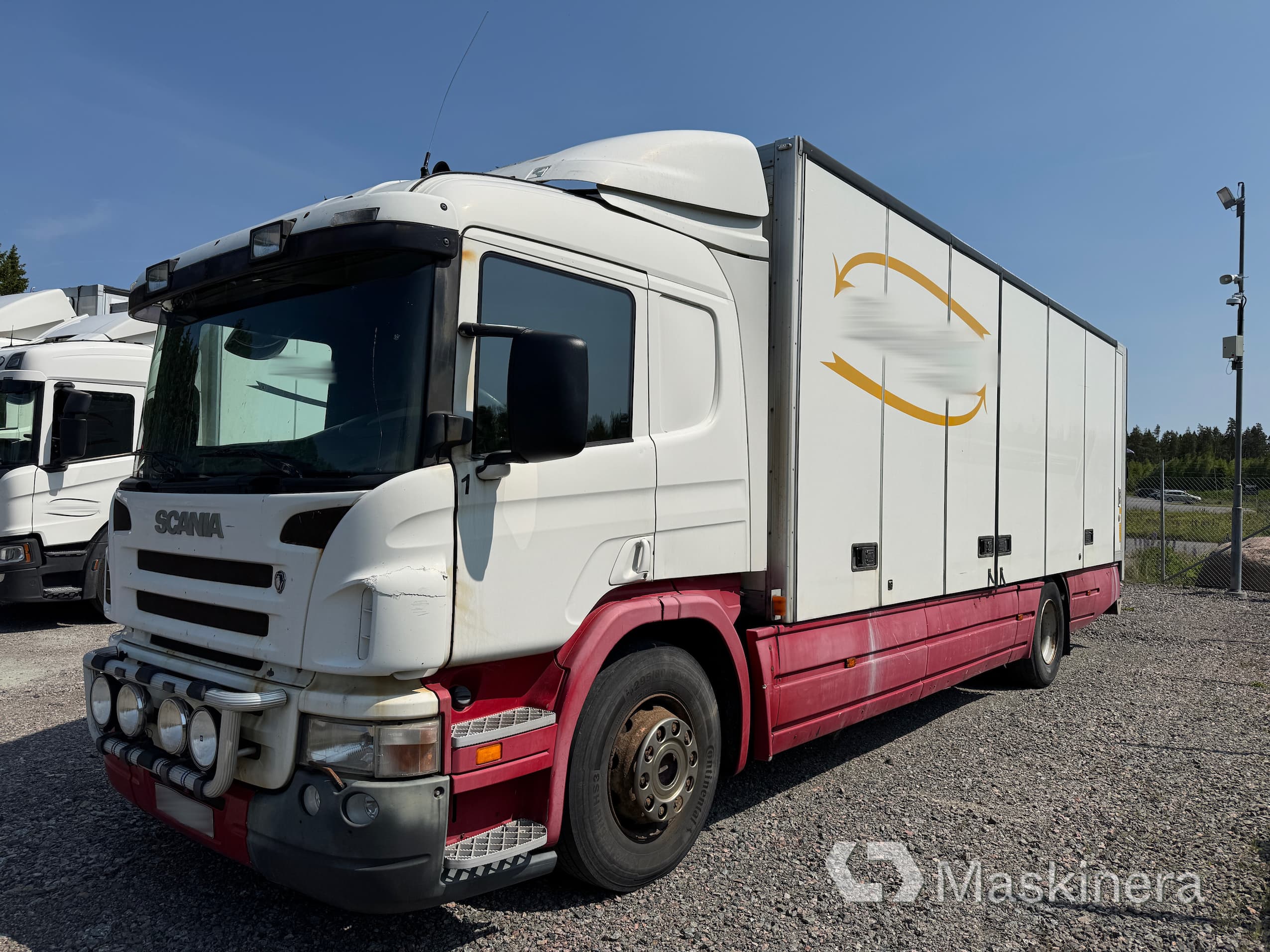 Lastbil Scania P270 LB 4X2