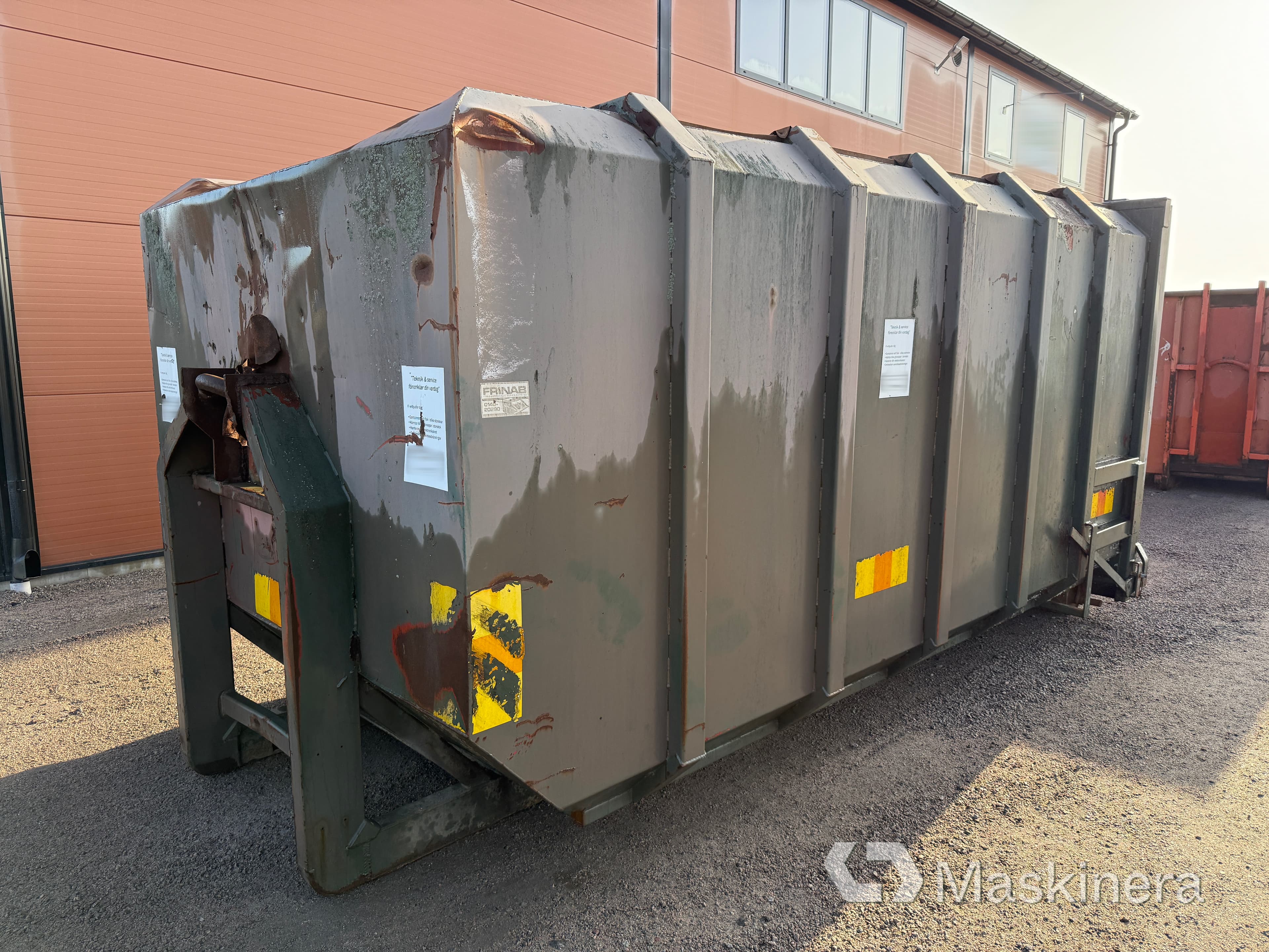 Avfallscontainer på lastväxlarram (4st)