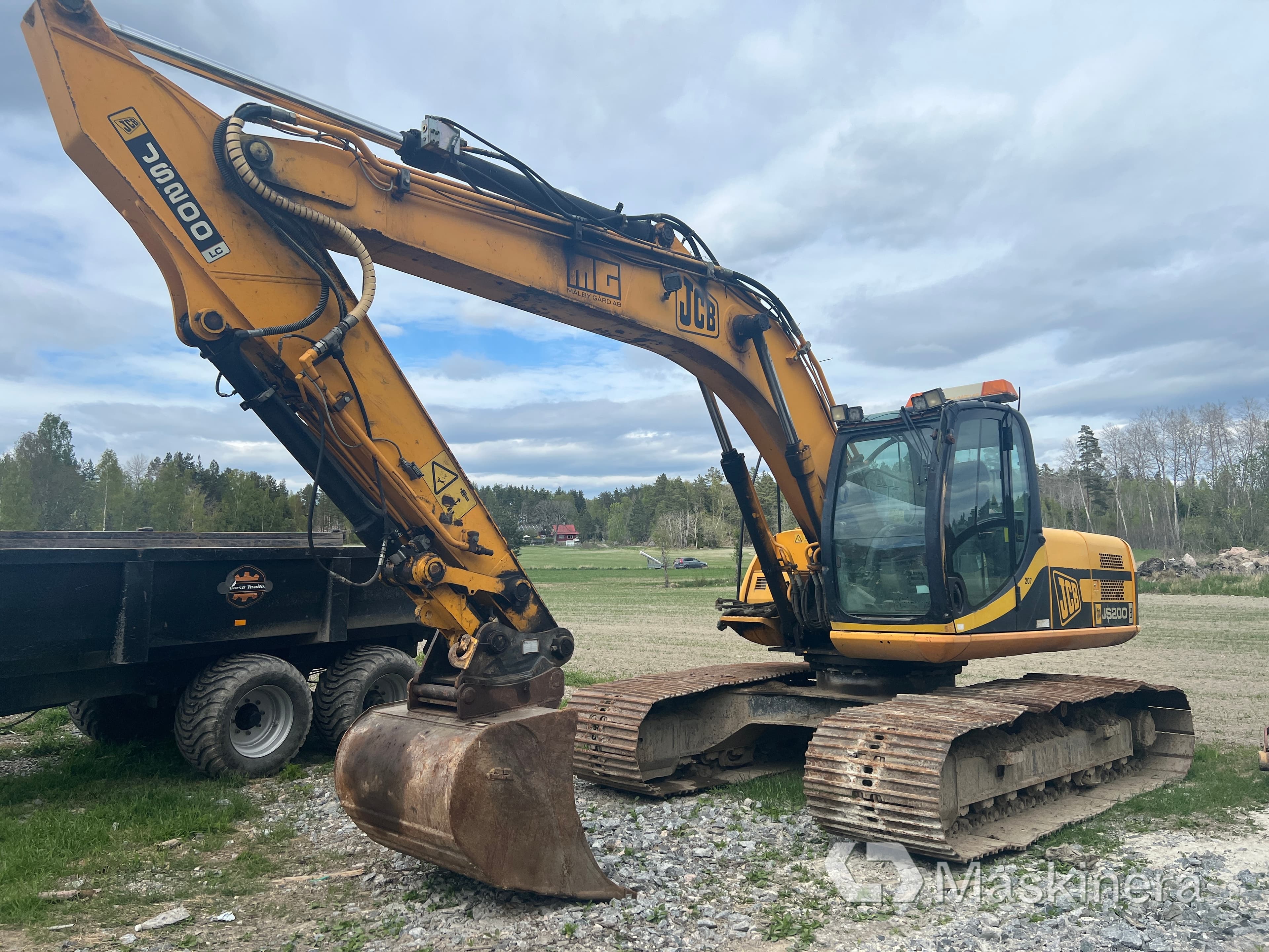 Grävmaskin JCB JS200