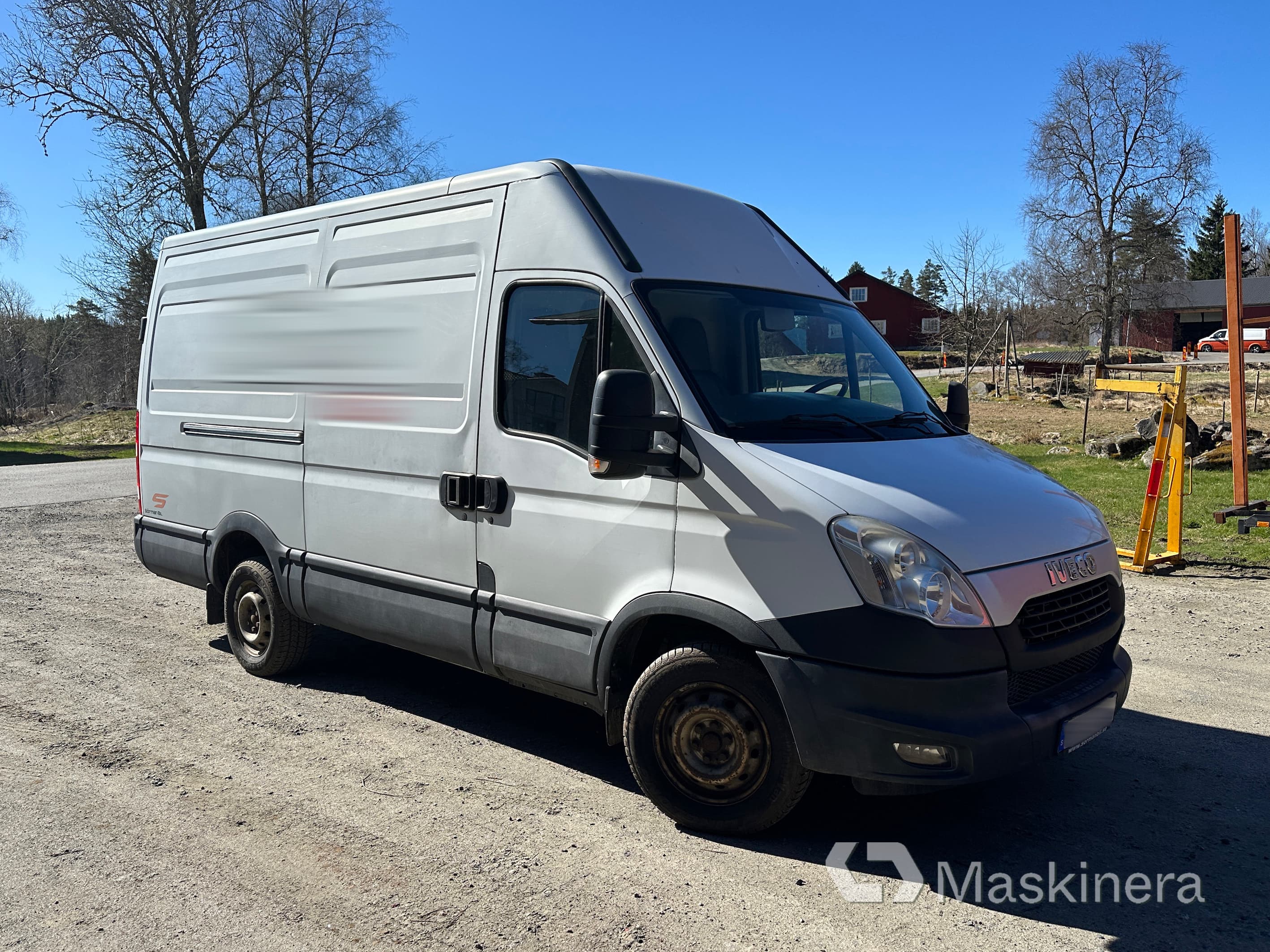 Skåpbil Iveco 35S15 ECO