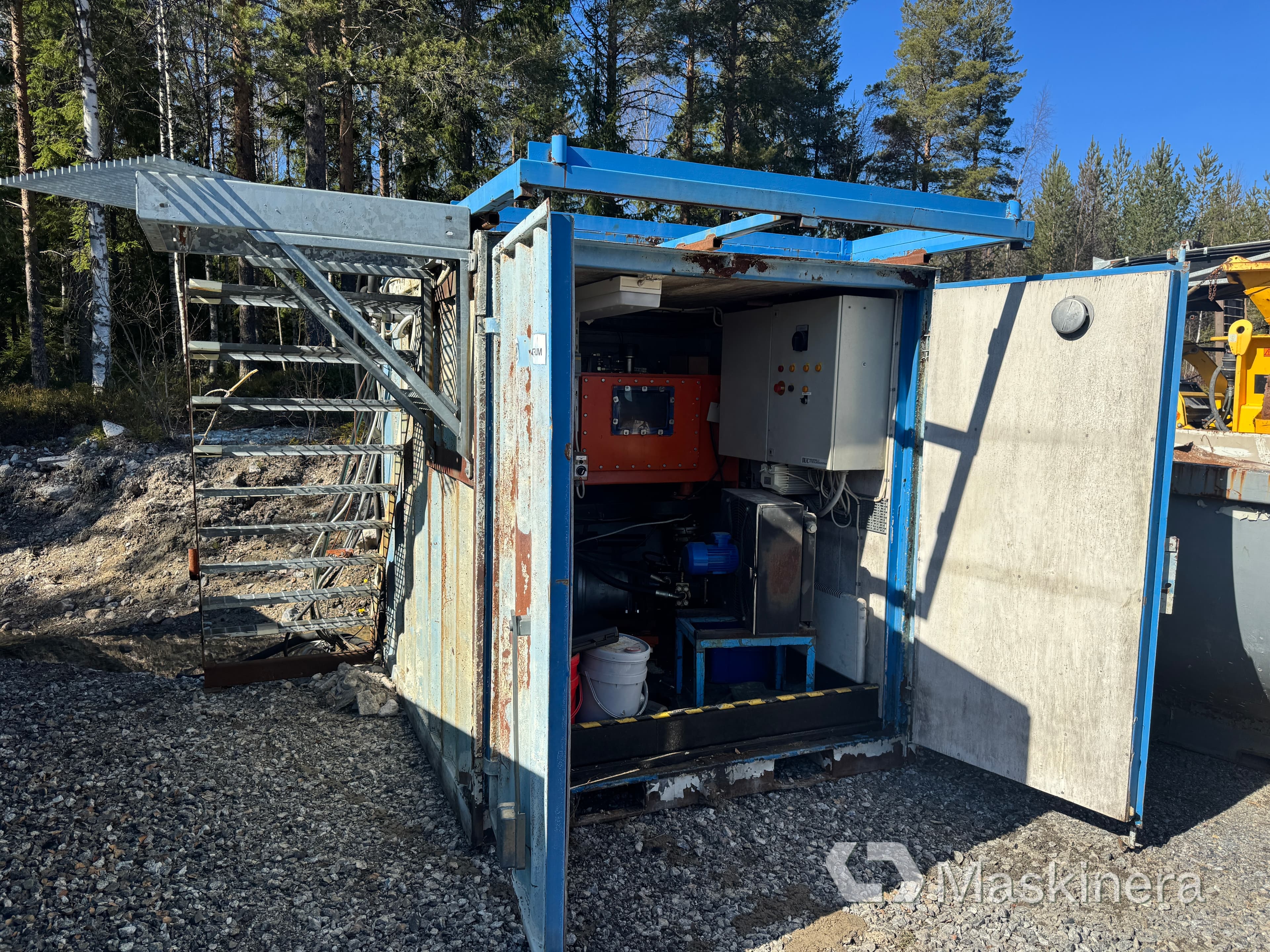 Container med hydraulaggregat