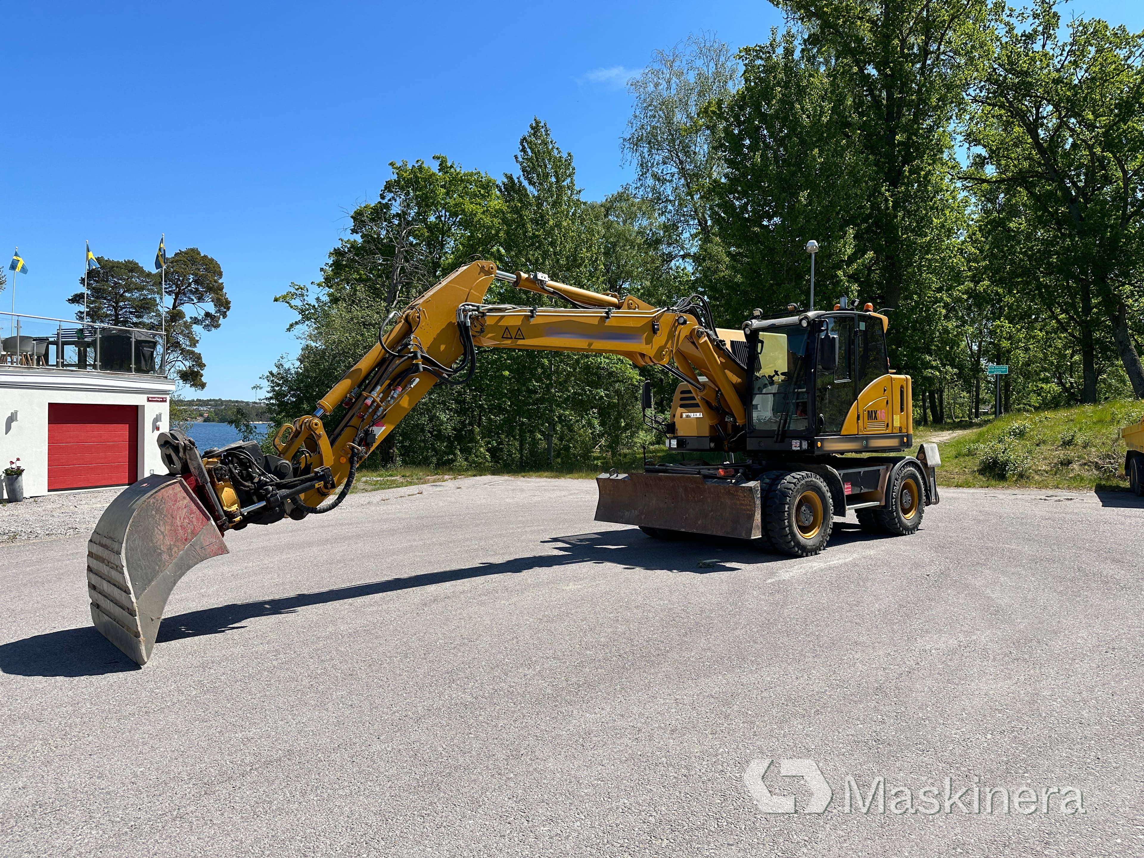 Hjulgrävare Hydrema MX16