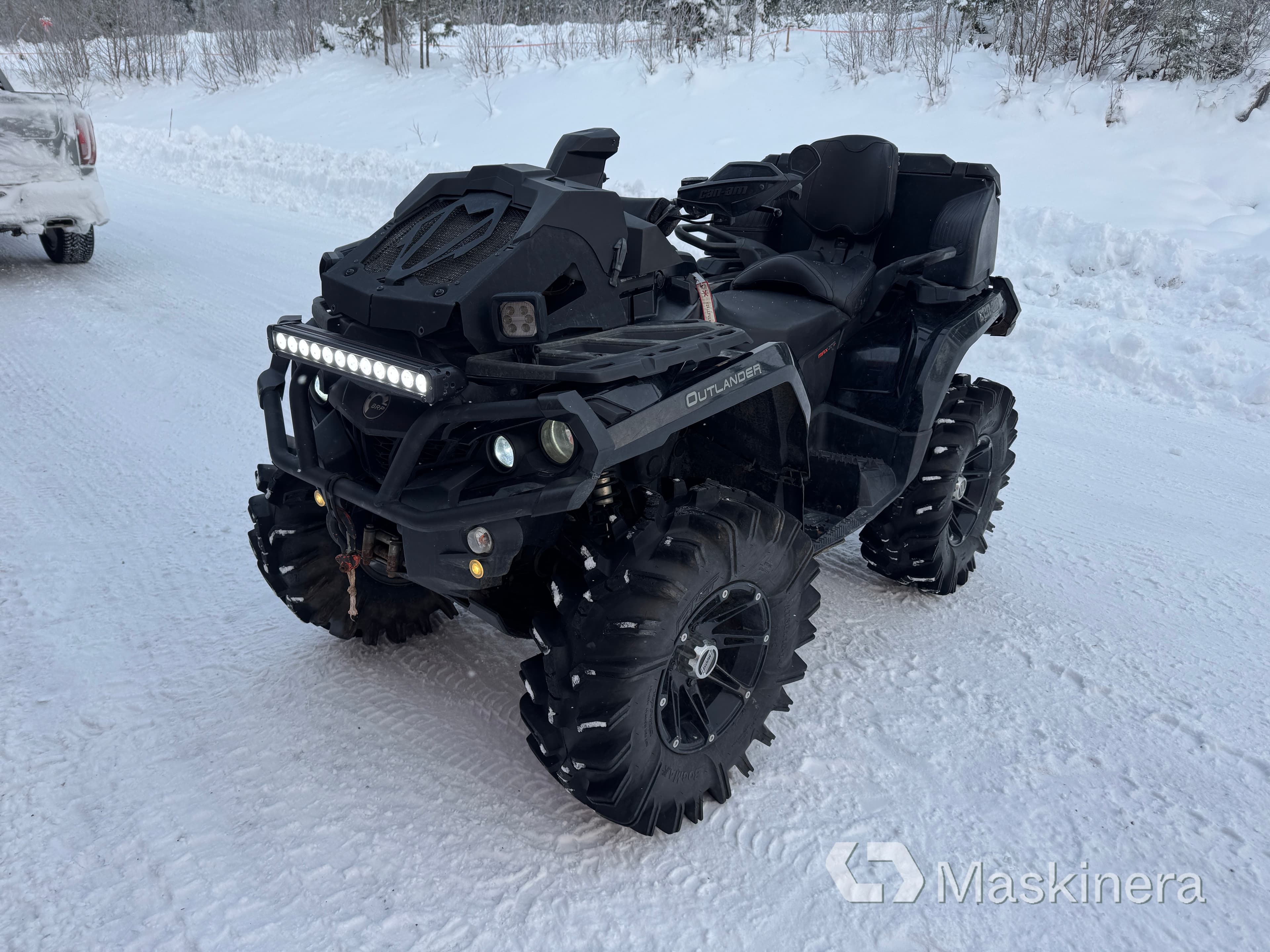 ATV Can-Am outlander 1000 MAX XTP