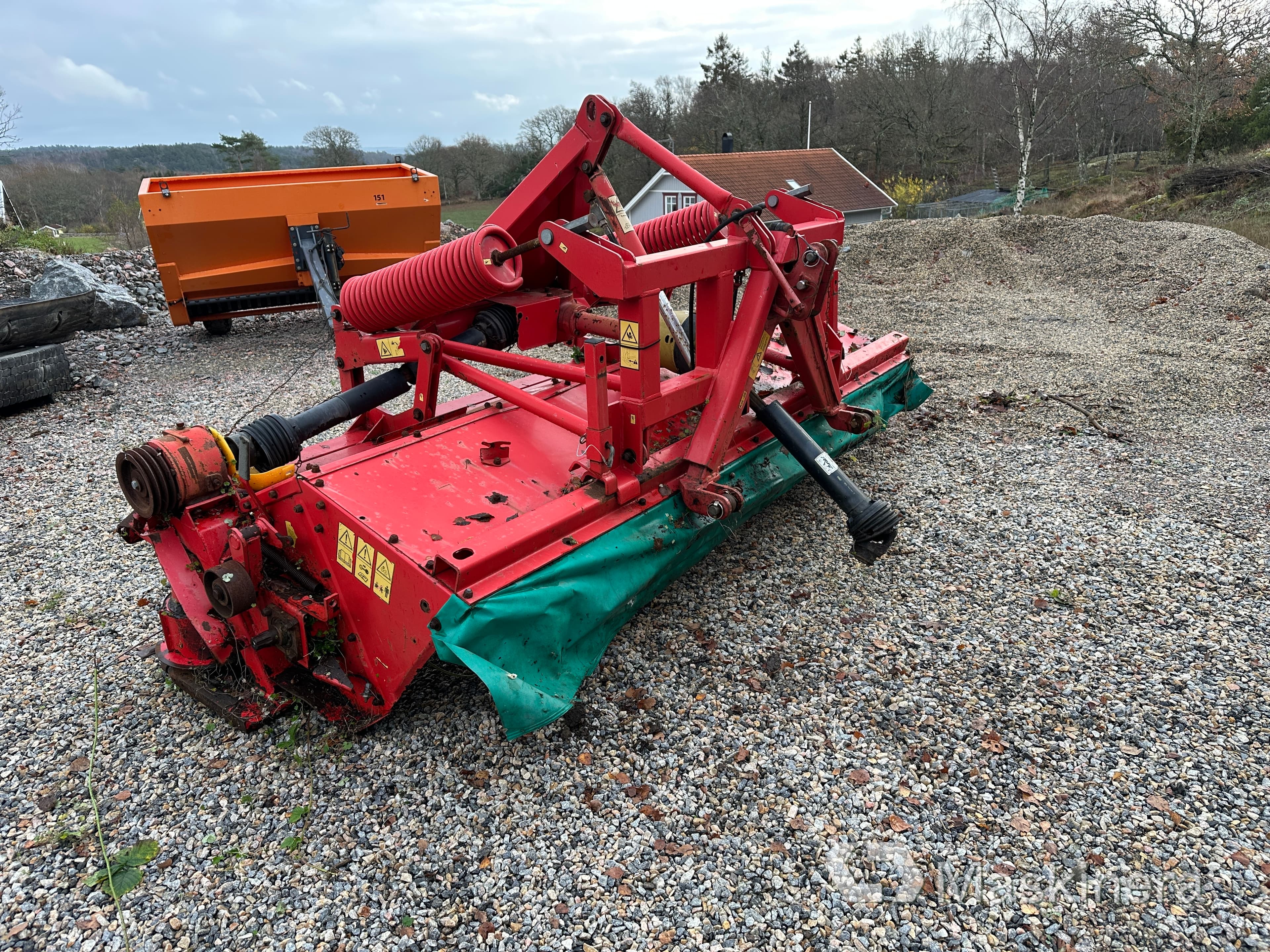 Frontslåtter Tallriksslåtter utan krossenhet