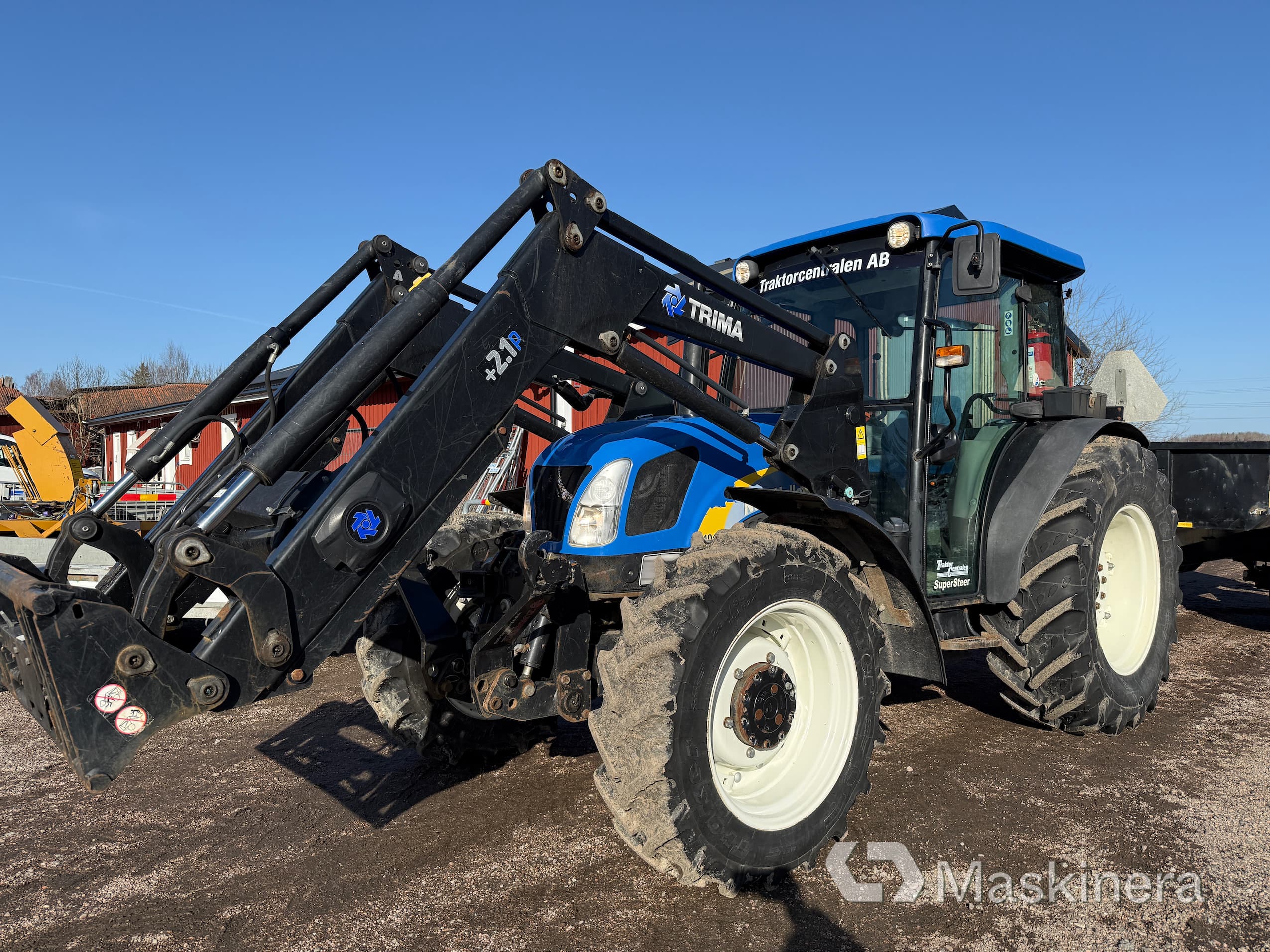 Traktor New Holland T4040