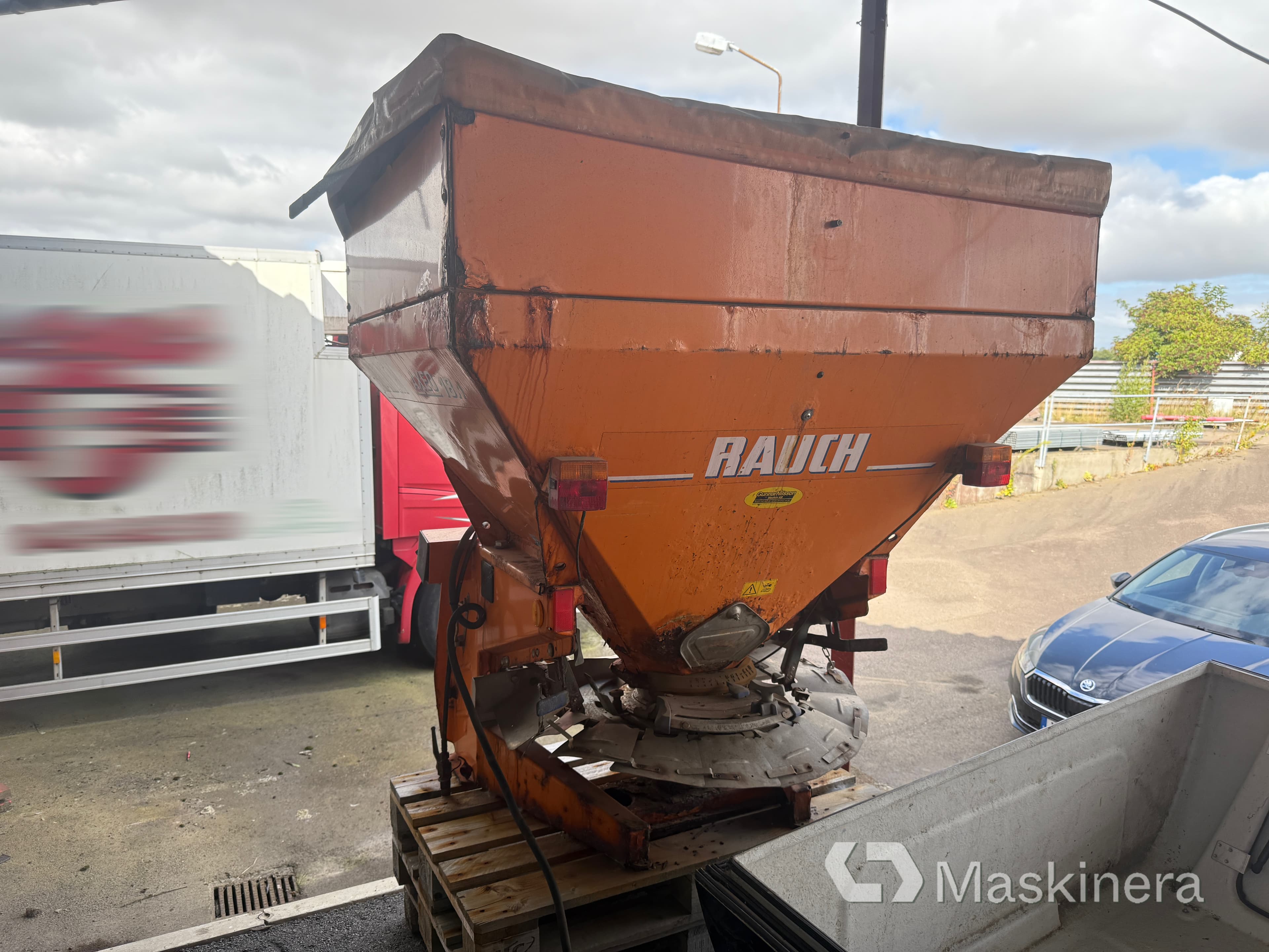 Saltspridare Rauch Axeo 18.1
