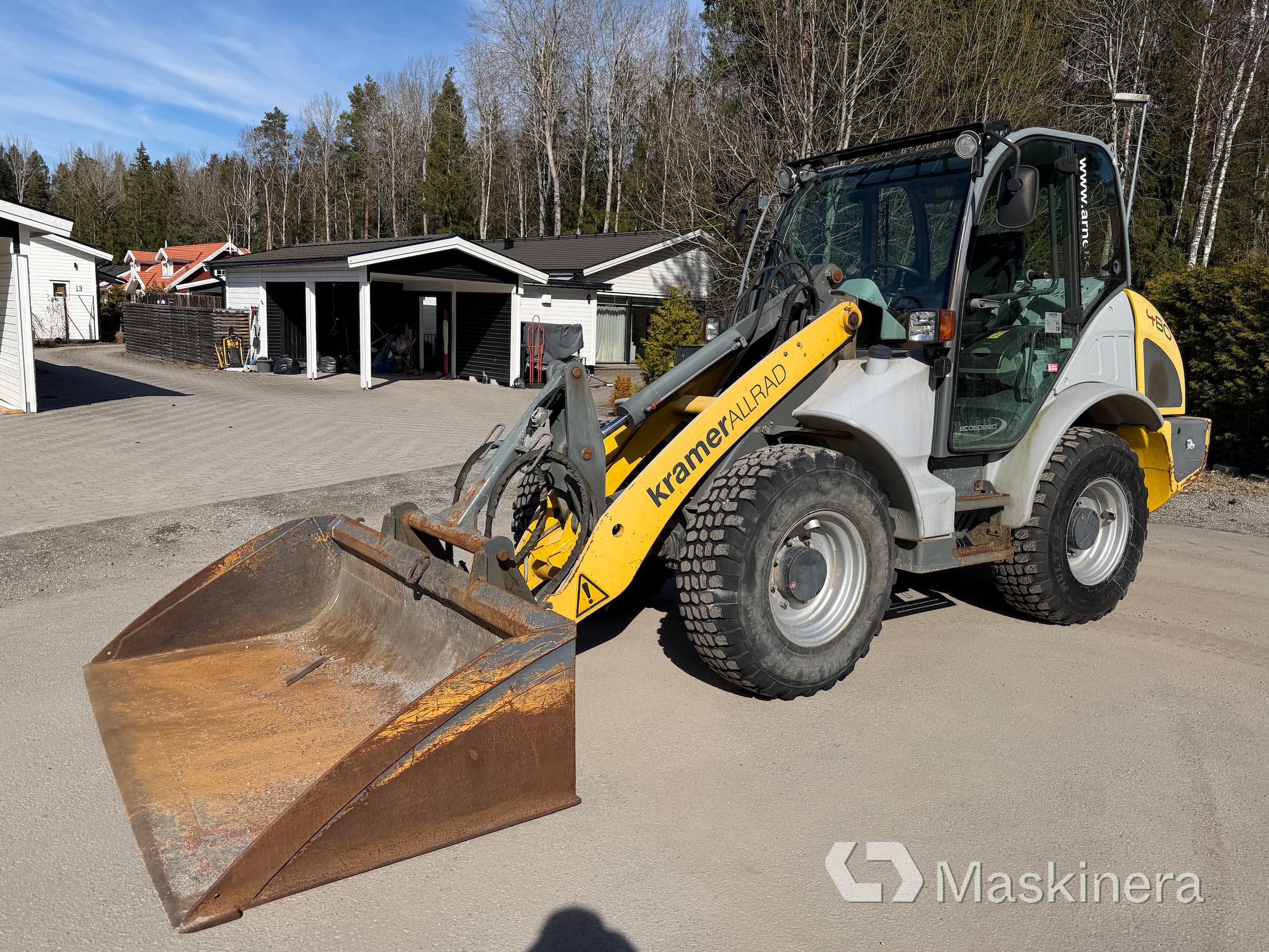 Hjullastare Kramer 480 med tillbehör
