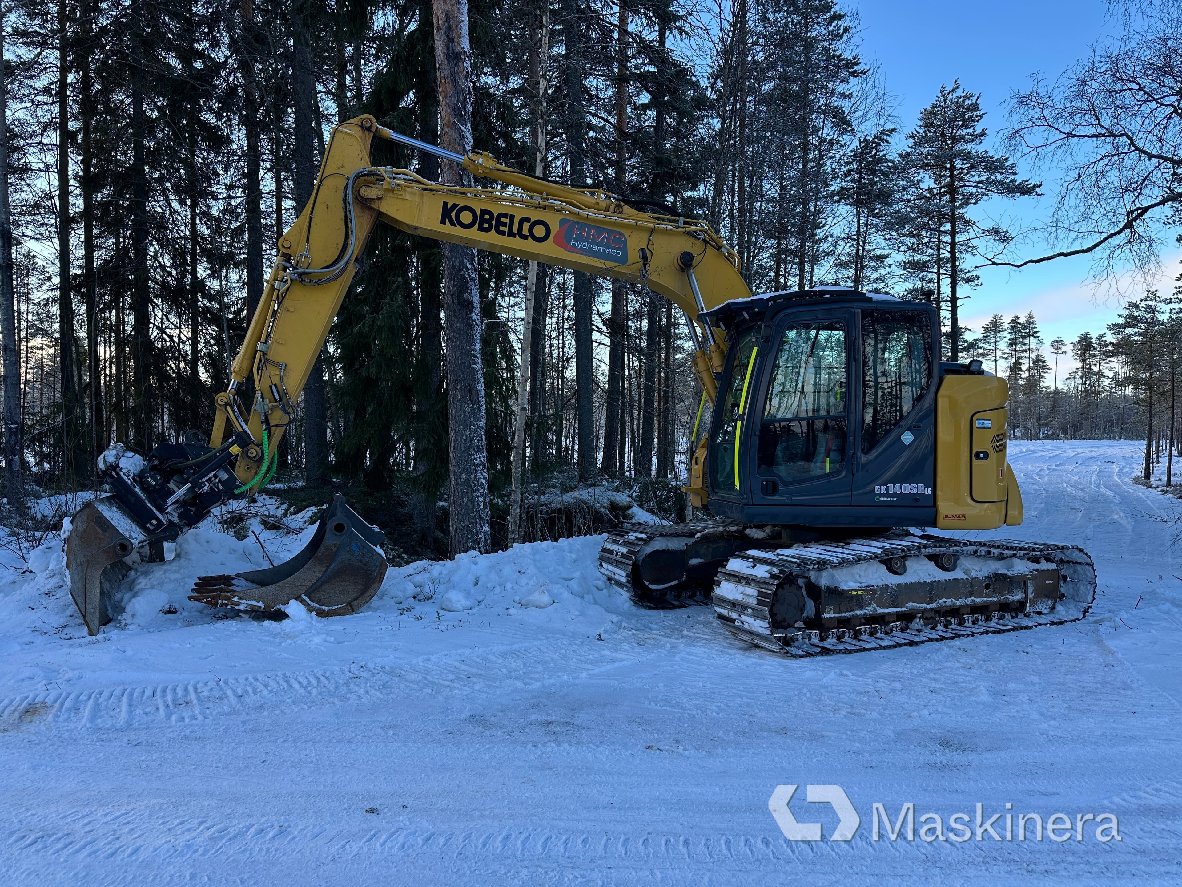 Grävmaskin Kobelco SK140SRLC-7