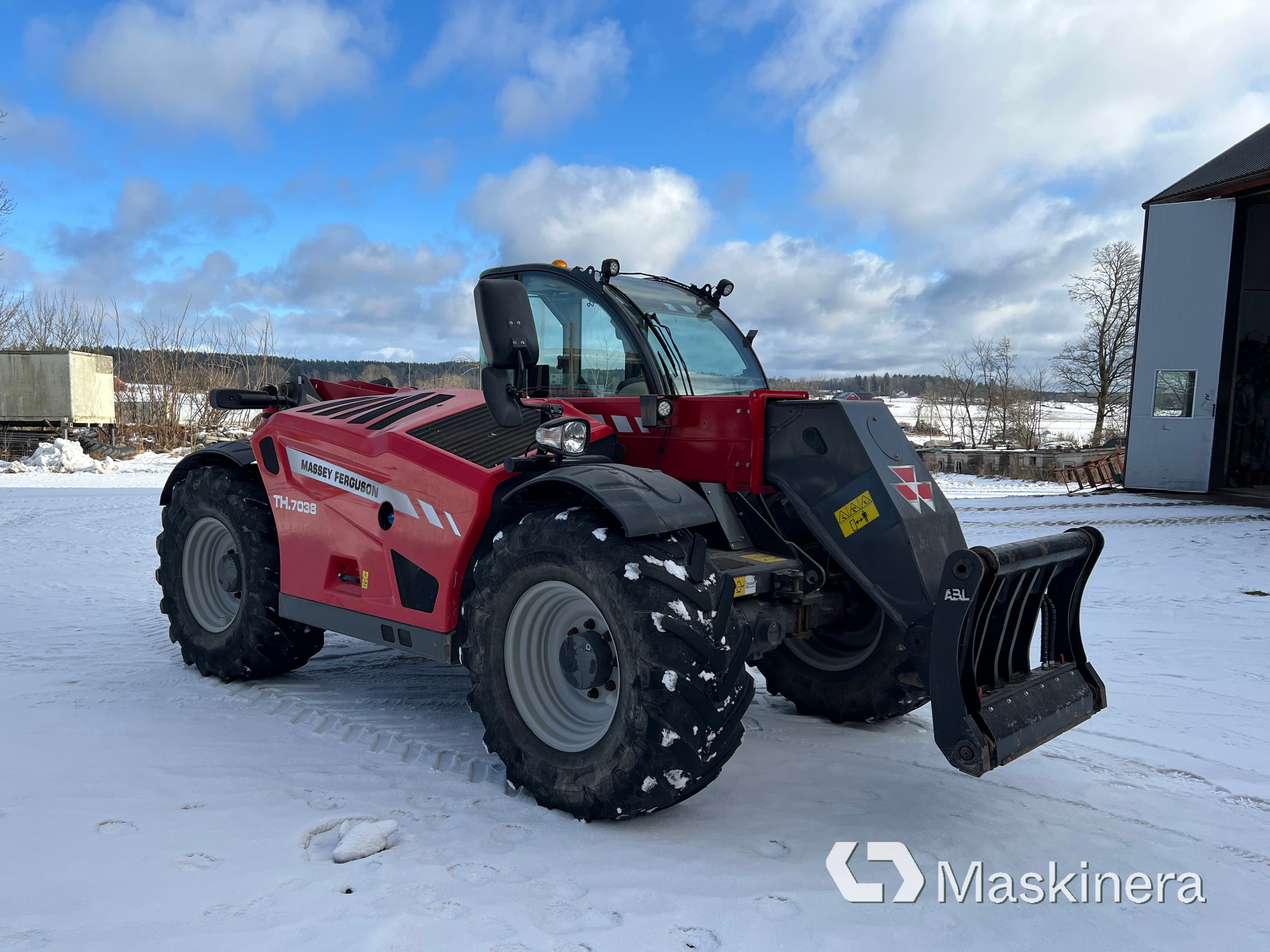 Teleskoplastare Massey Ferguson TH7038