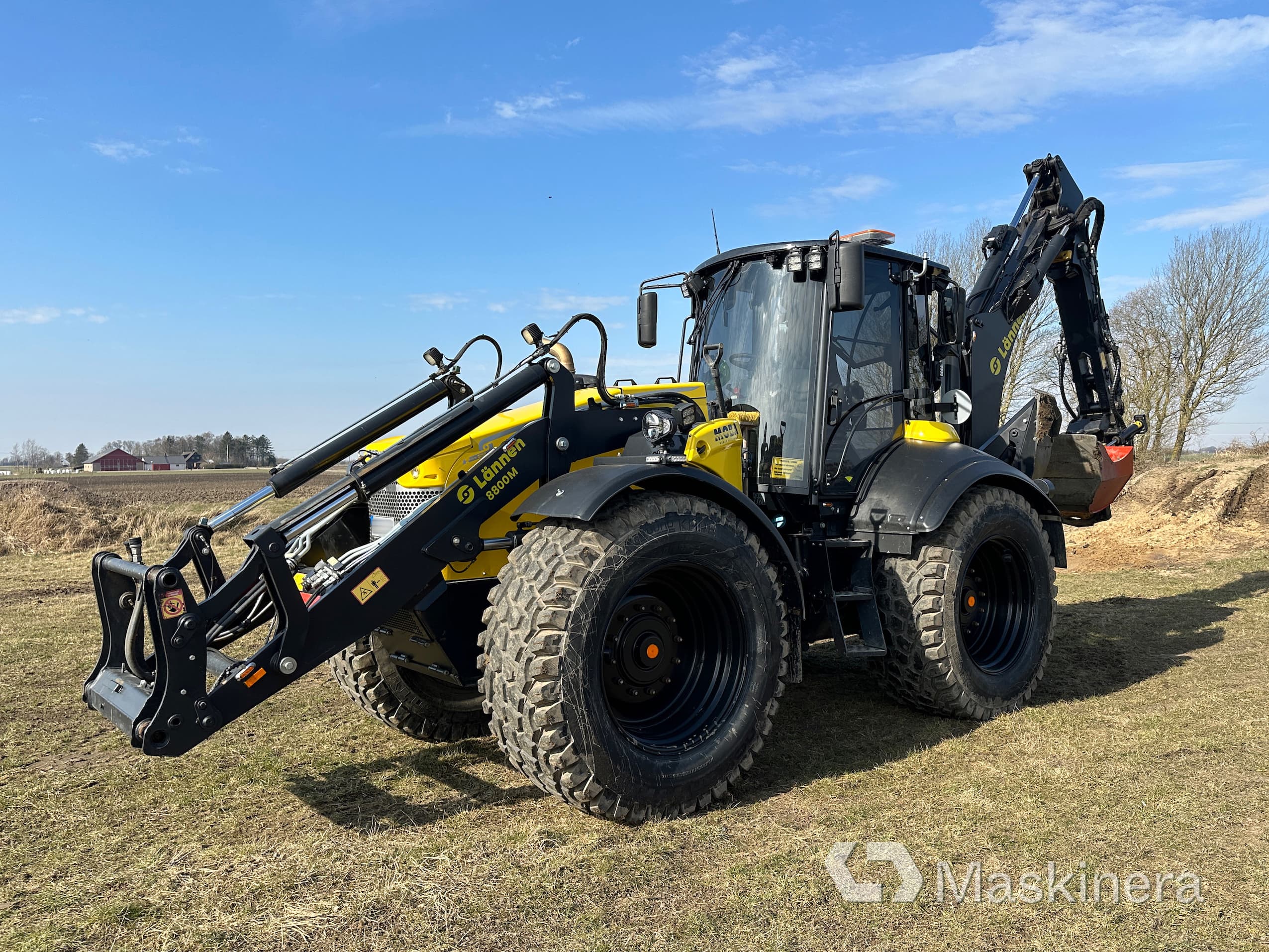 Grävlastare Lännen 8800M