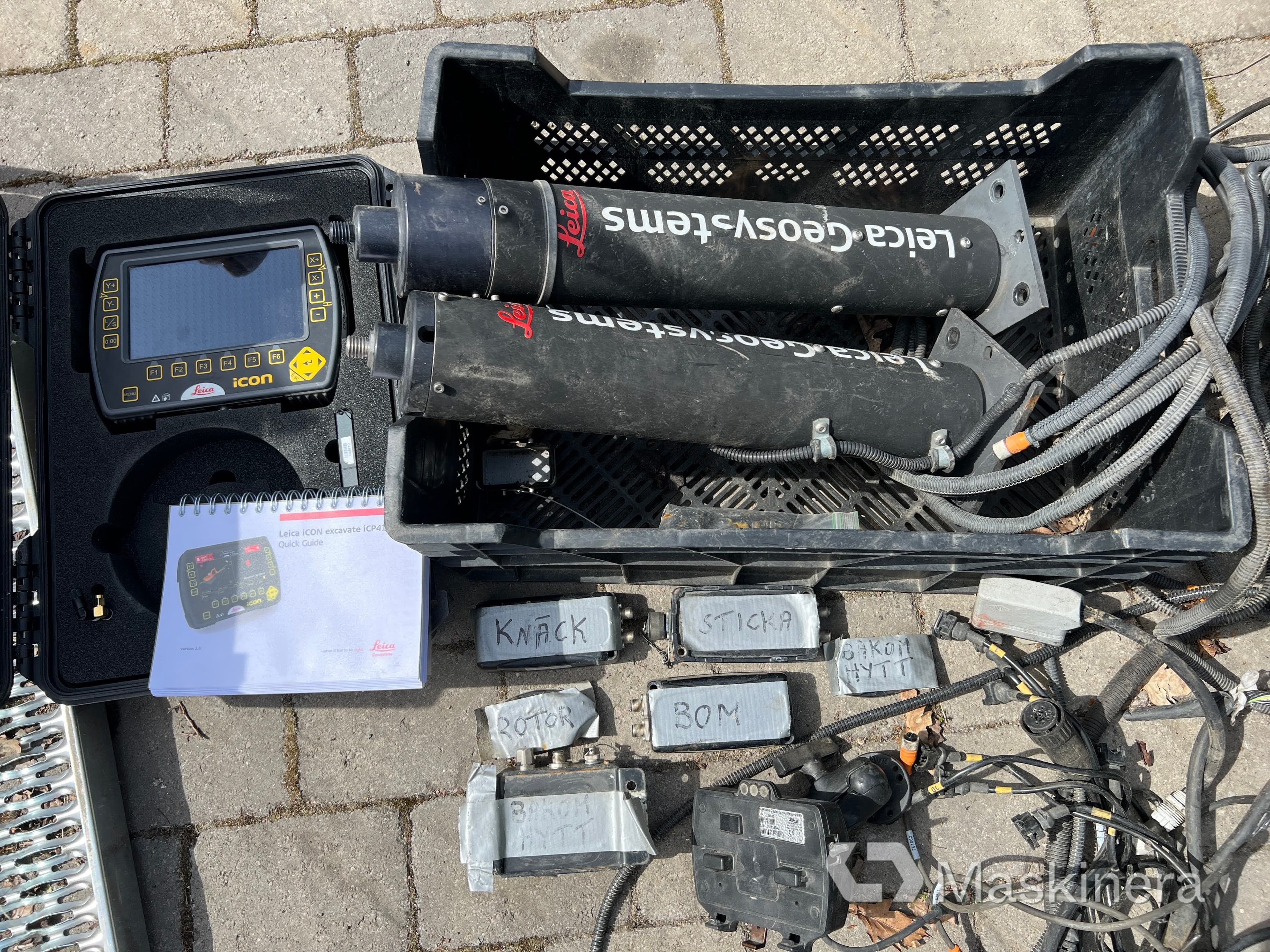 Grävsystem Leica icon excavate icp41