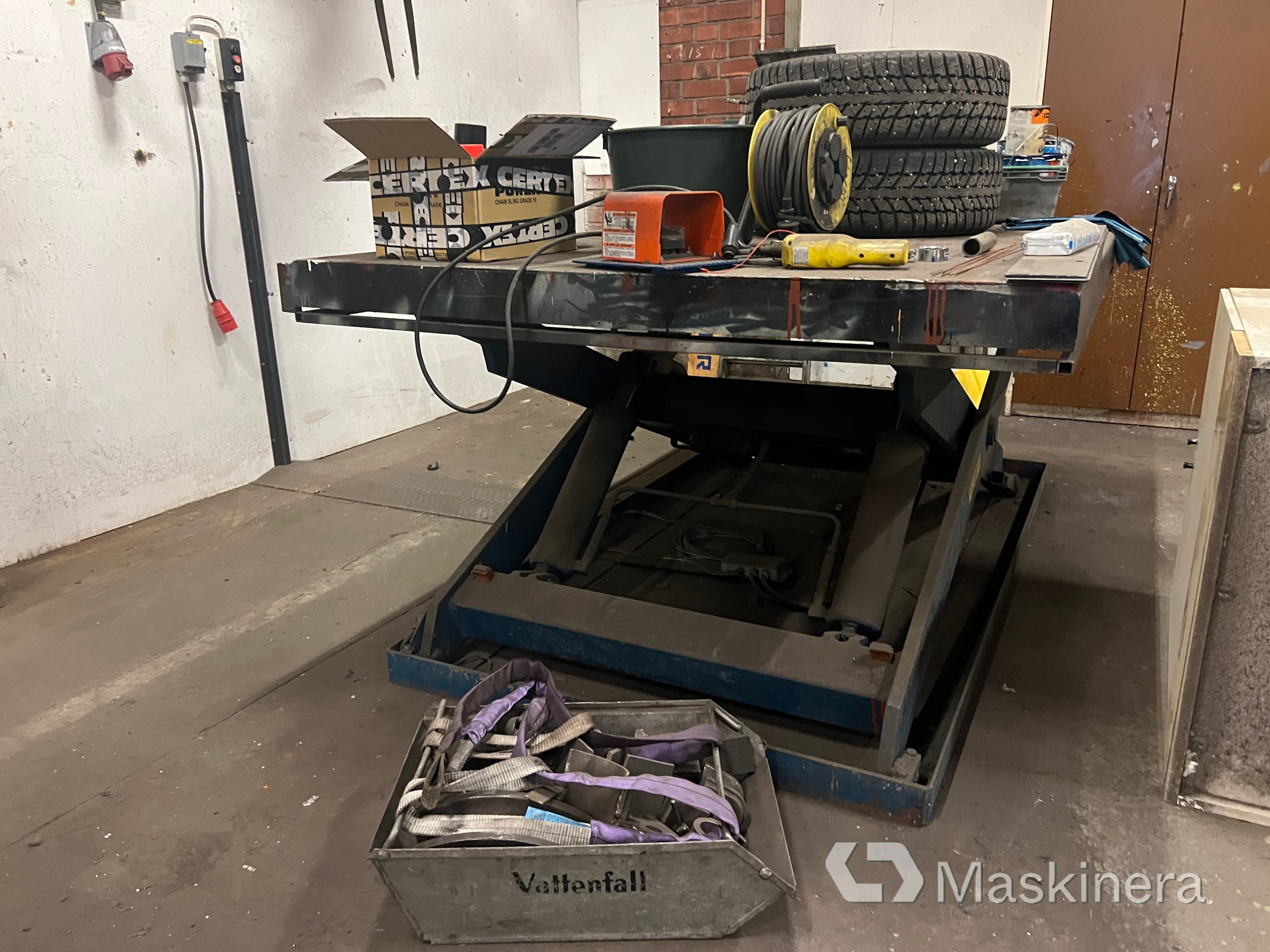 Lyftbord Saxlift 