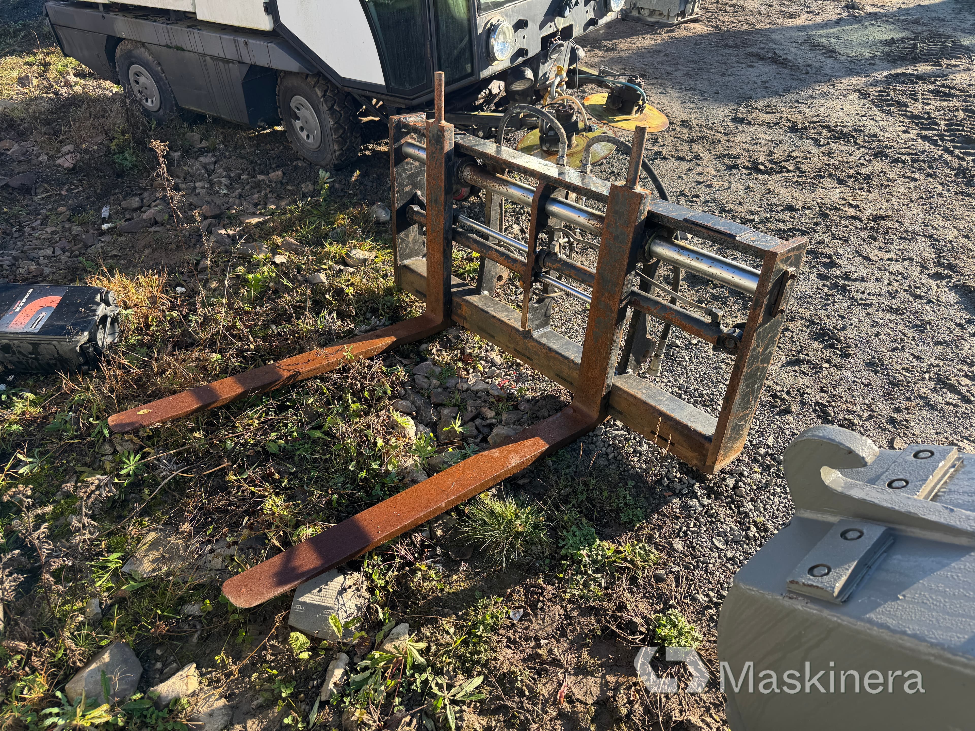 Hydrauliska Pallgafflar ABL Trima-fäste