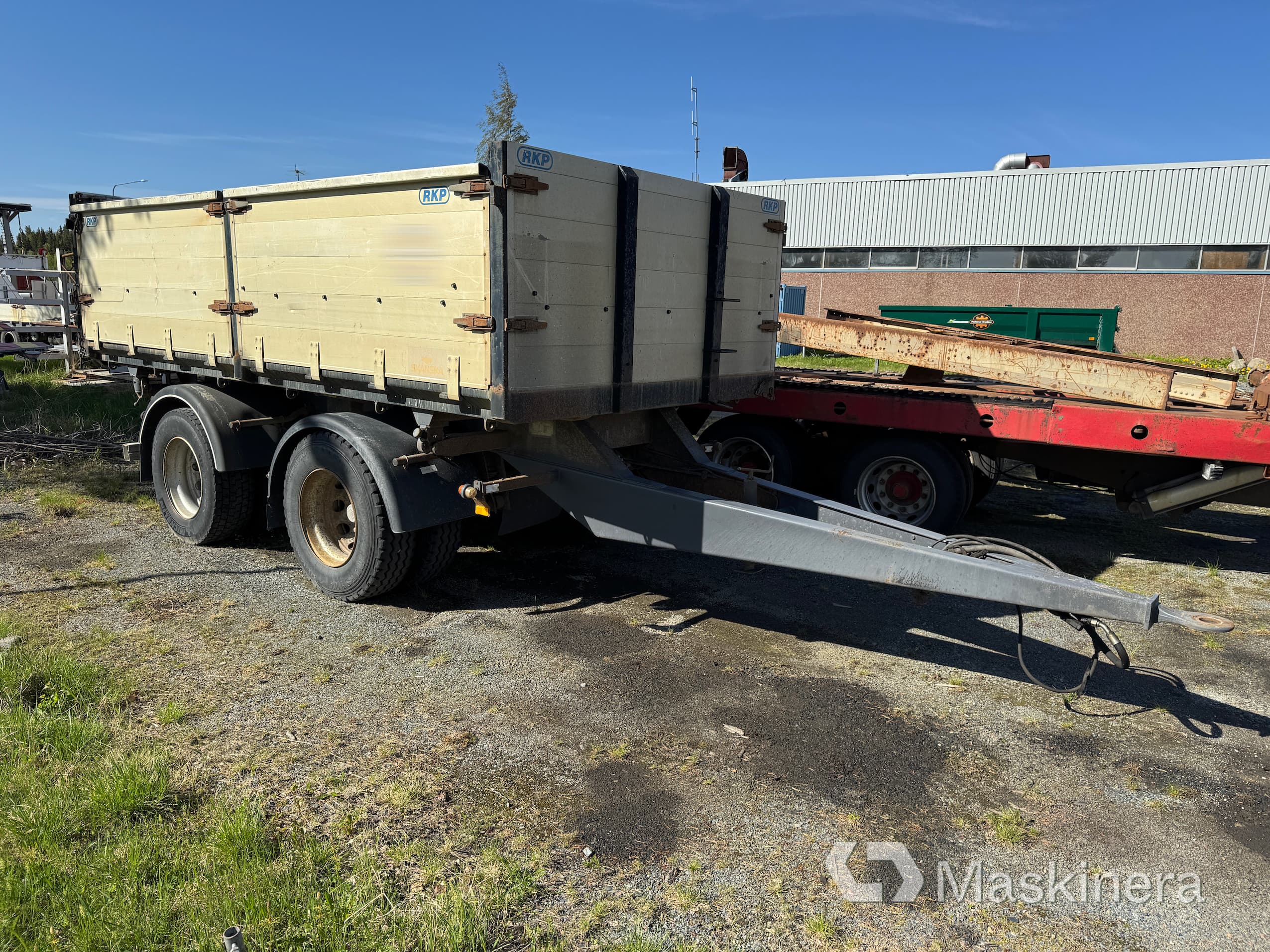 Släp RKP med grusflak