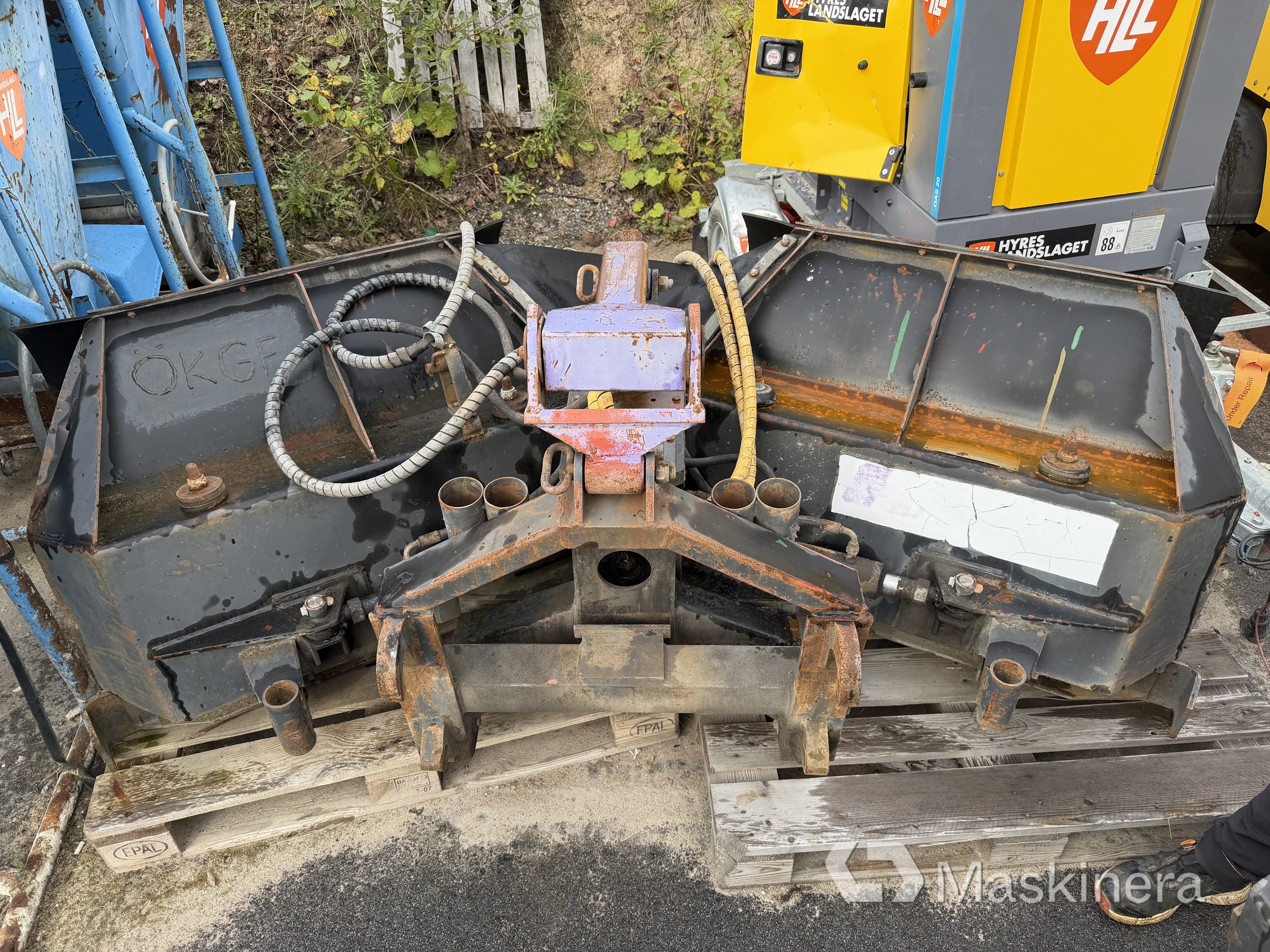 Vikplog Holms KHV-240 Trima fäste