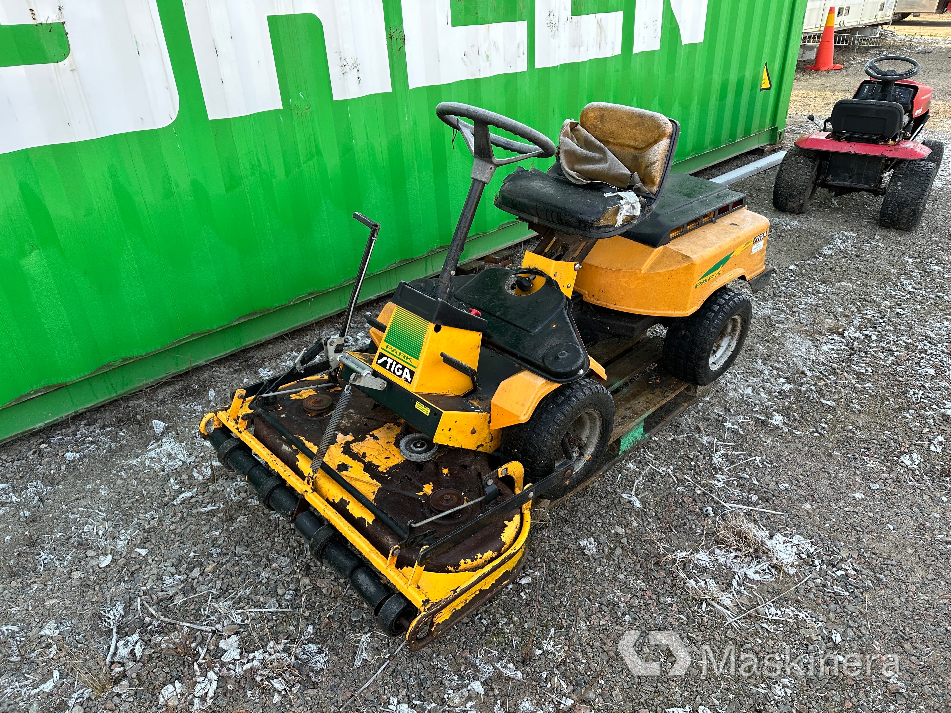 Åkgräsklippare Stiga Park