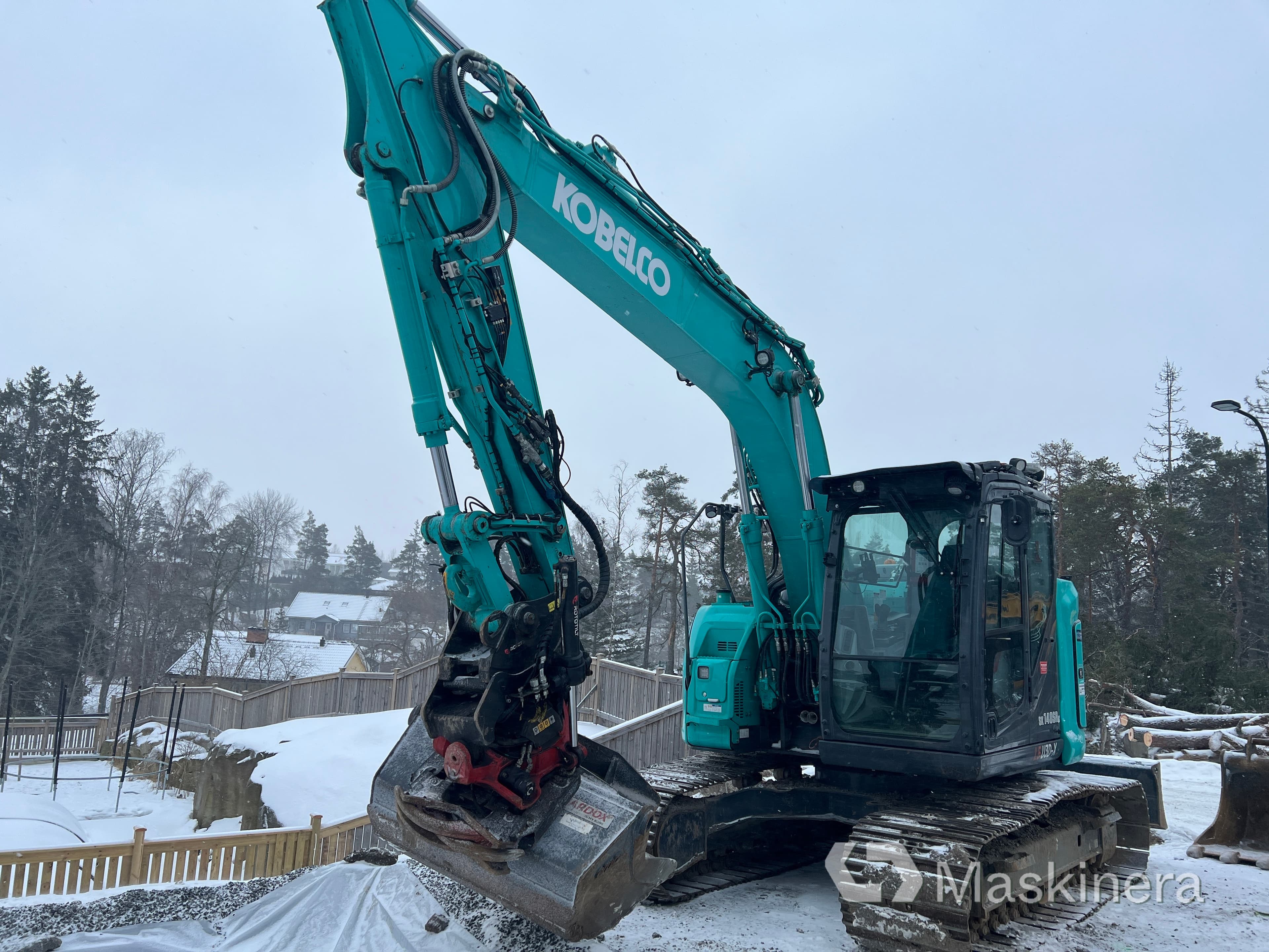 Grävmaskin Kobelco SK140SRLC-7