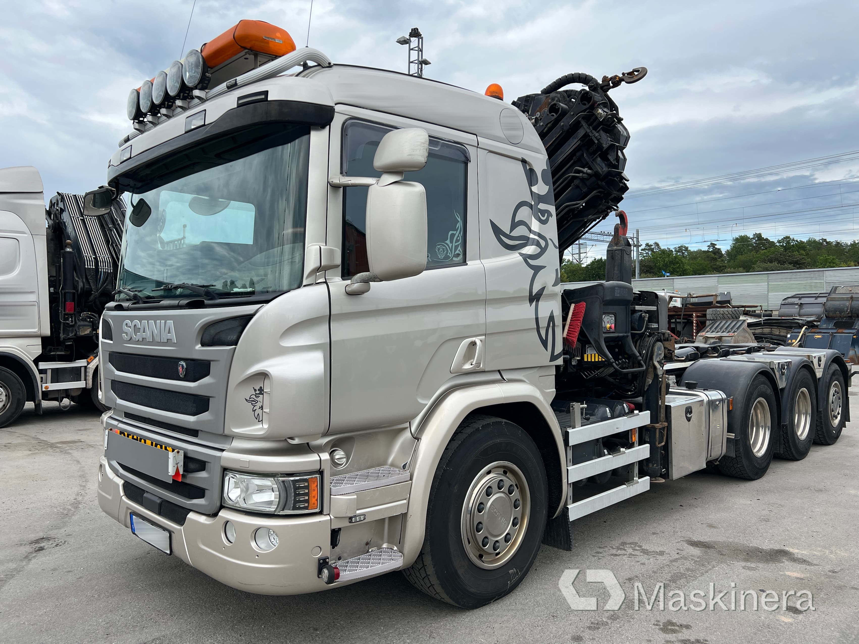 Kranväxlare Scania P410 8x4