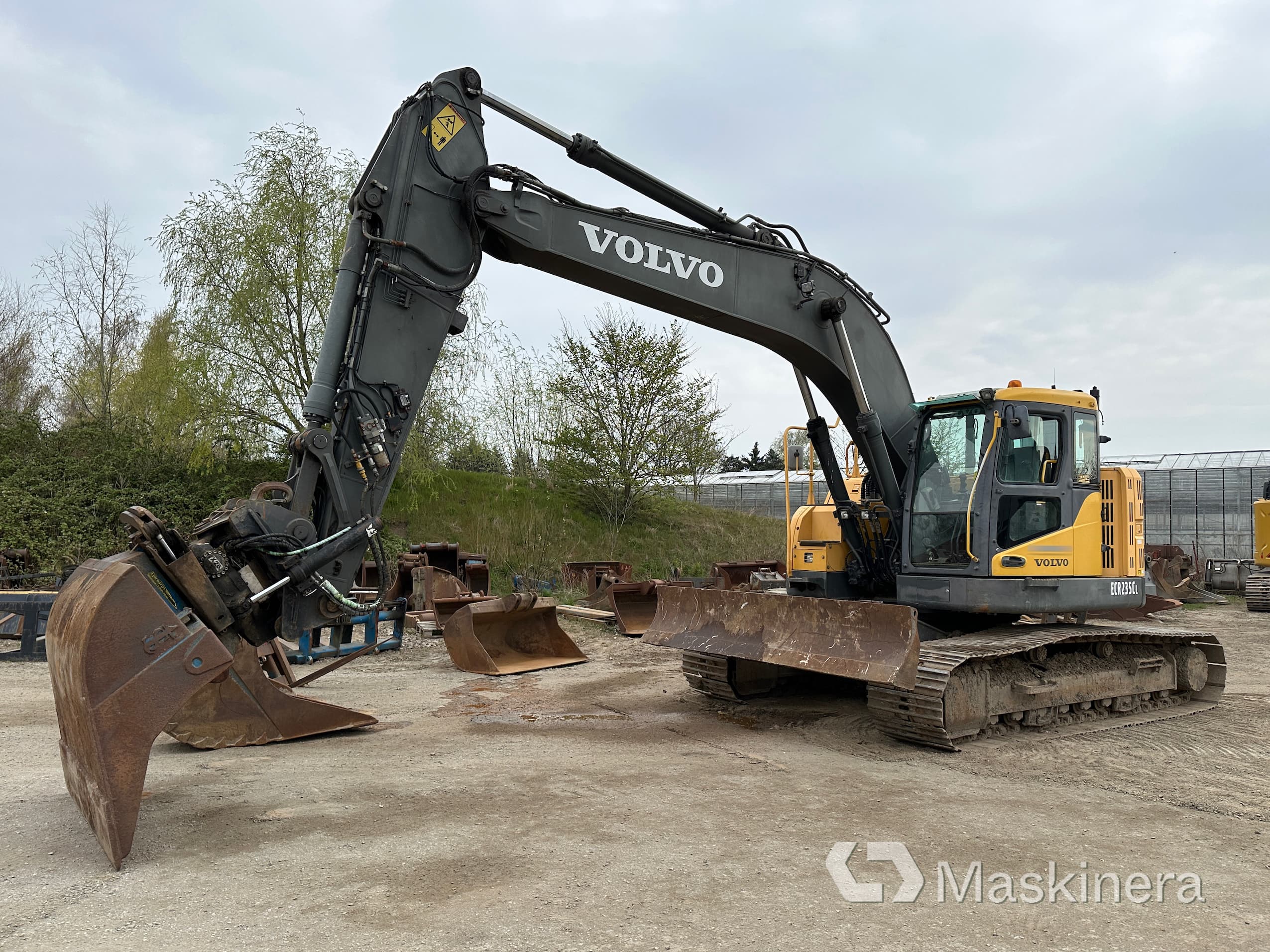 Grävmaskin Volvo ECR235CL