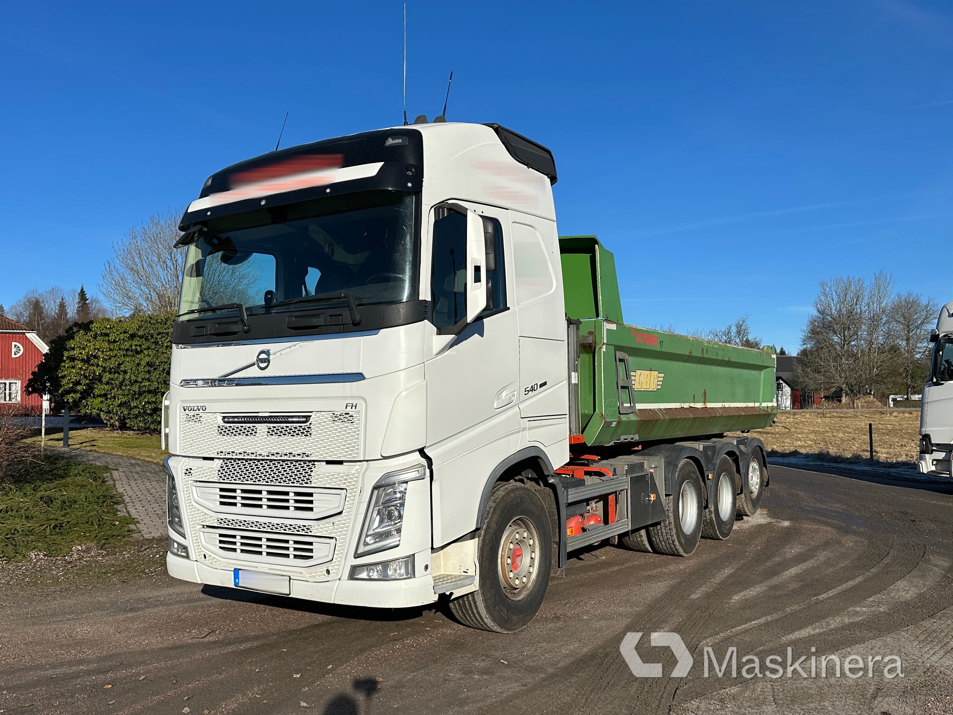 Lastbil Schaktbil Volvo FH540 Tridem Euro 6