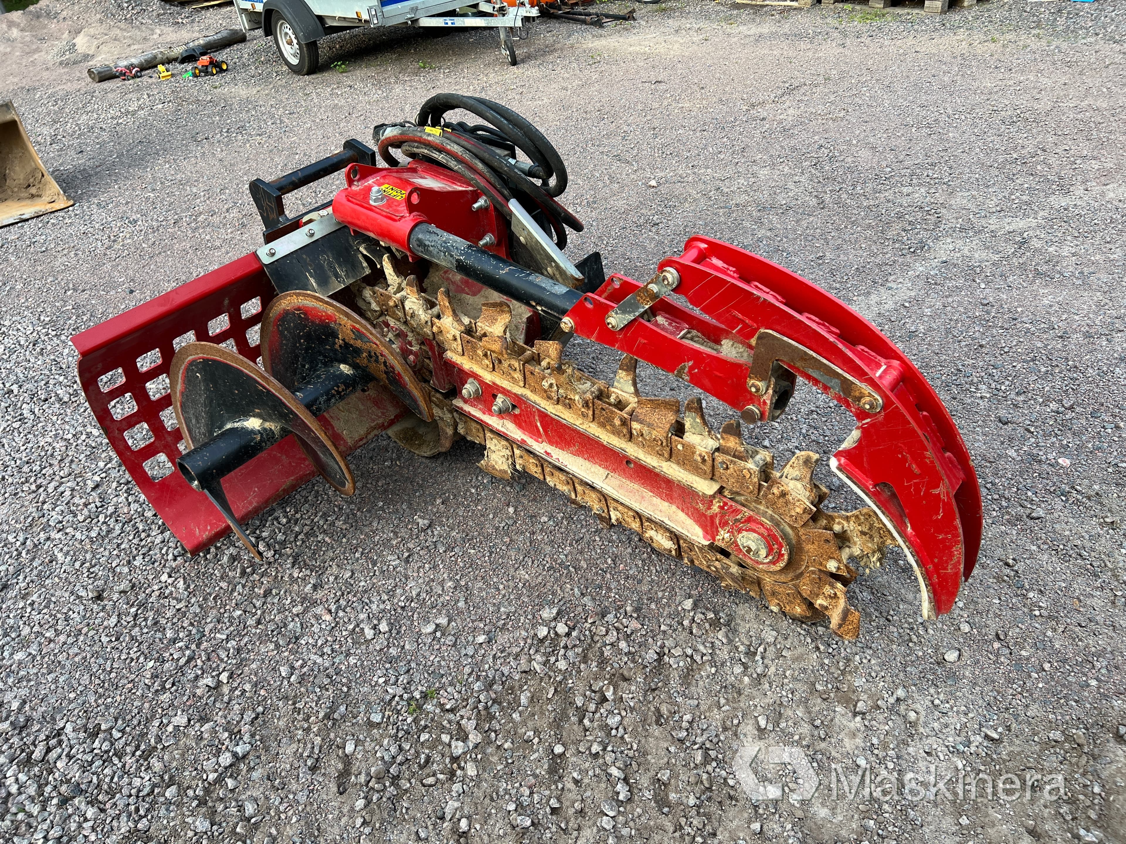 Kedjegrävare Auger Torque XHD 900