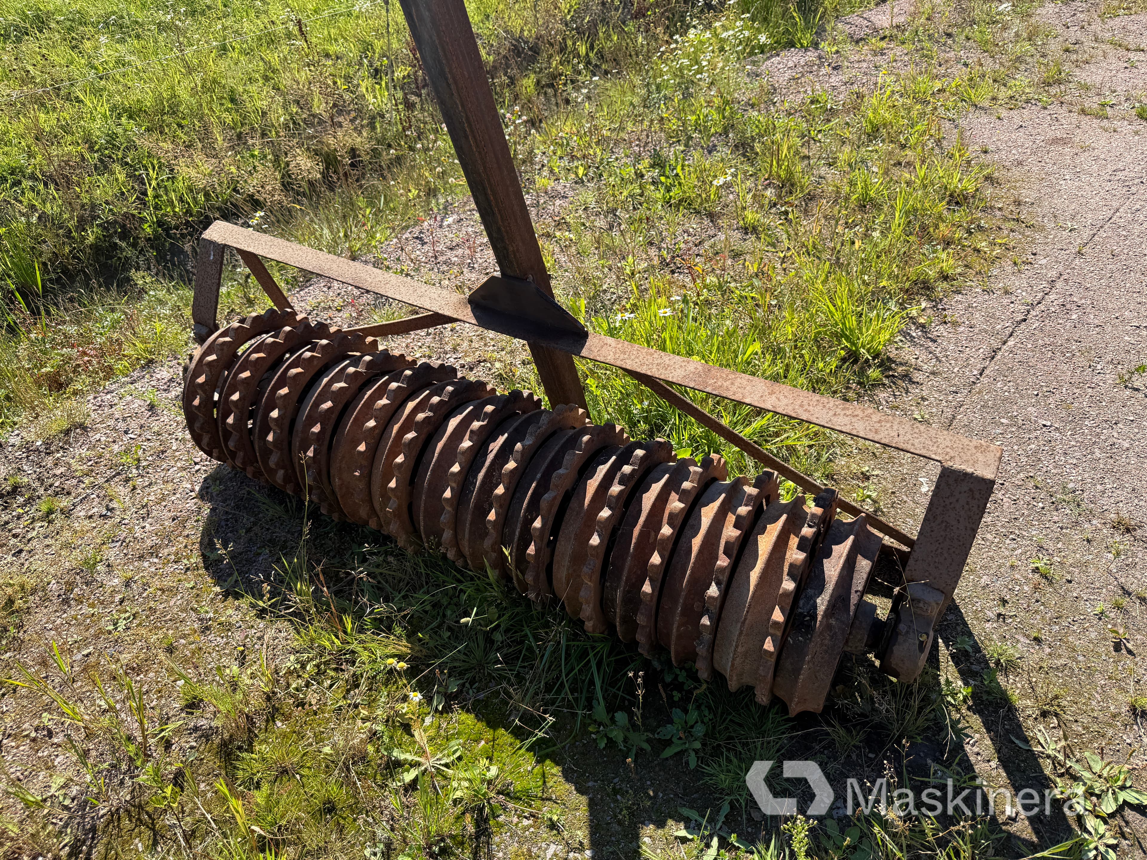 Ringvält med kulhandske