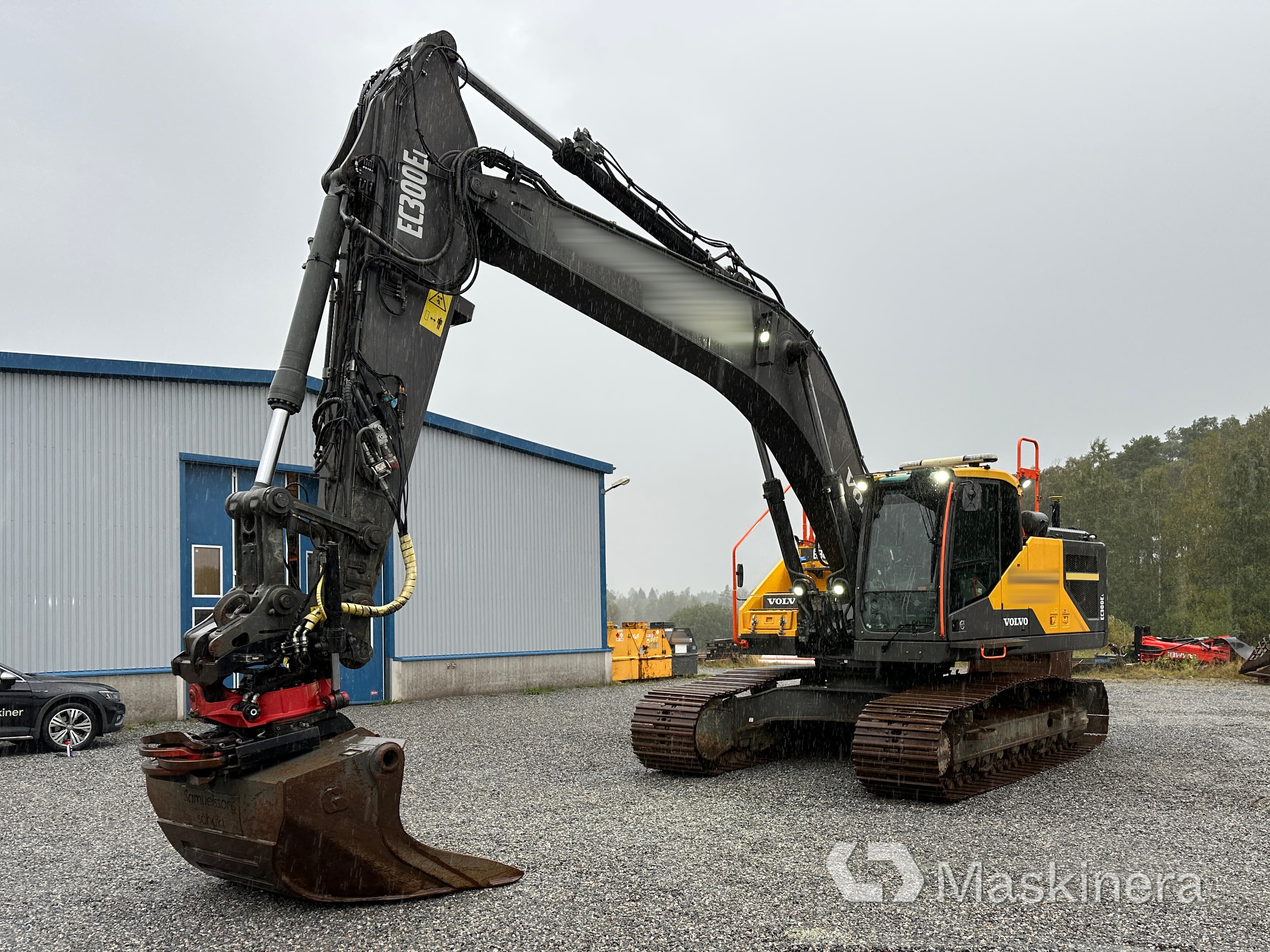 Grävmaskin Volvo EC300EL med maskinstyrning