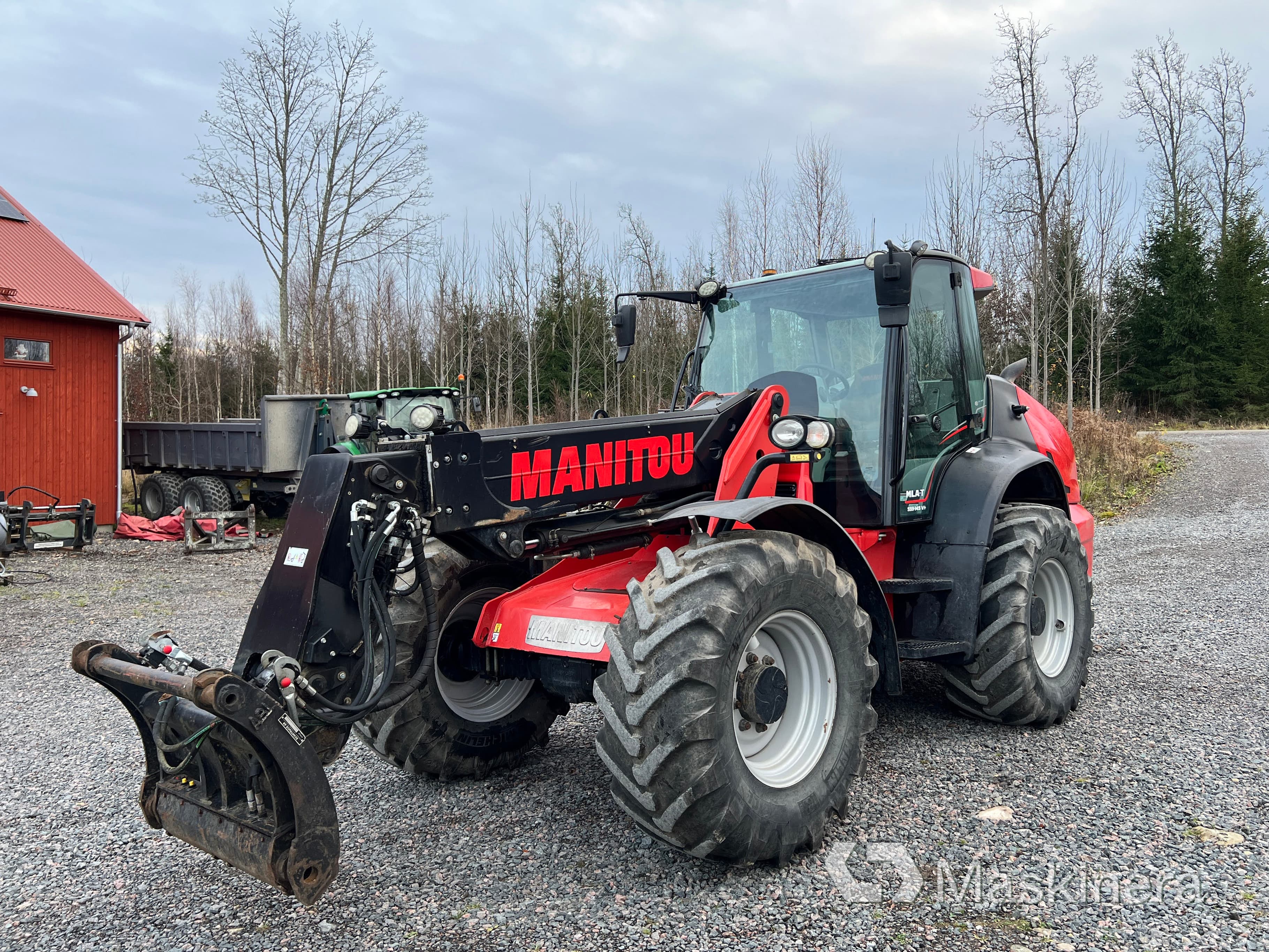 Teleskoplastare Manitou MLA-T 533-145 V+ Elite