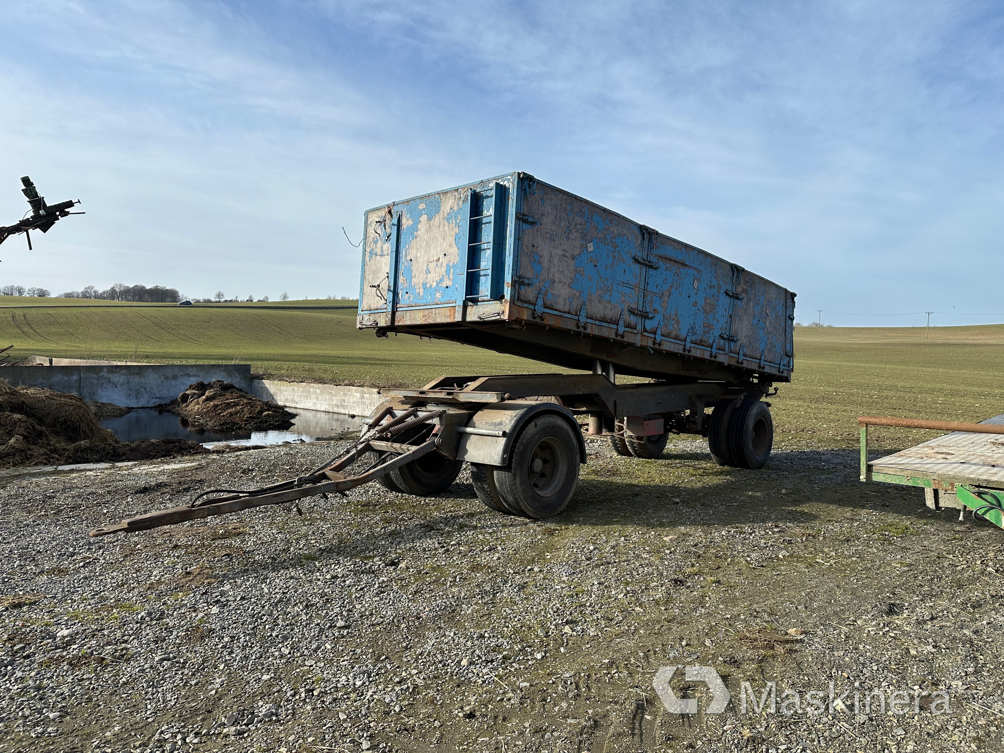 Tippvagn 3-vägs tipp