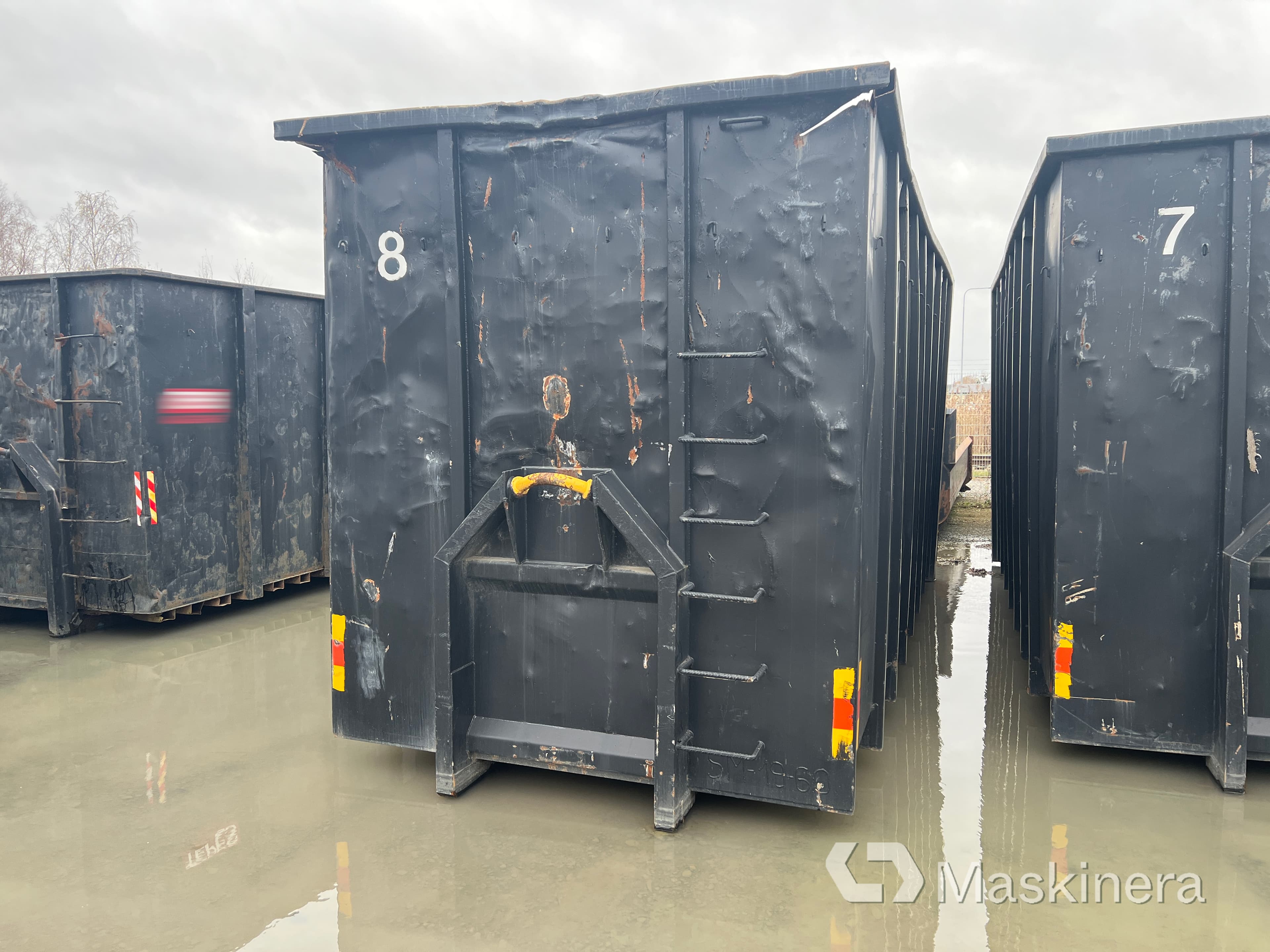 Lastväxlarcontainer 40m3