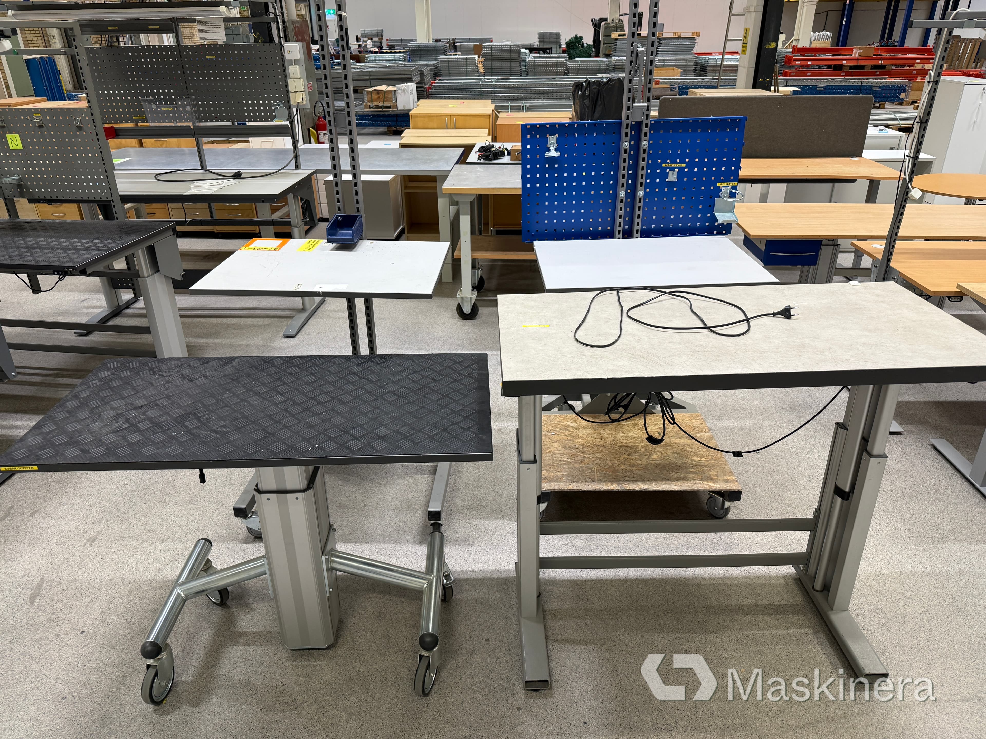 Höj/sänkbart bord (4 st)