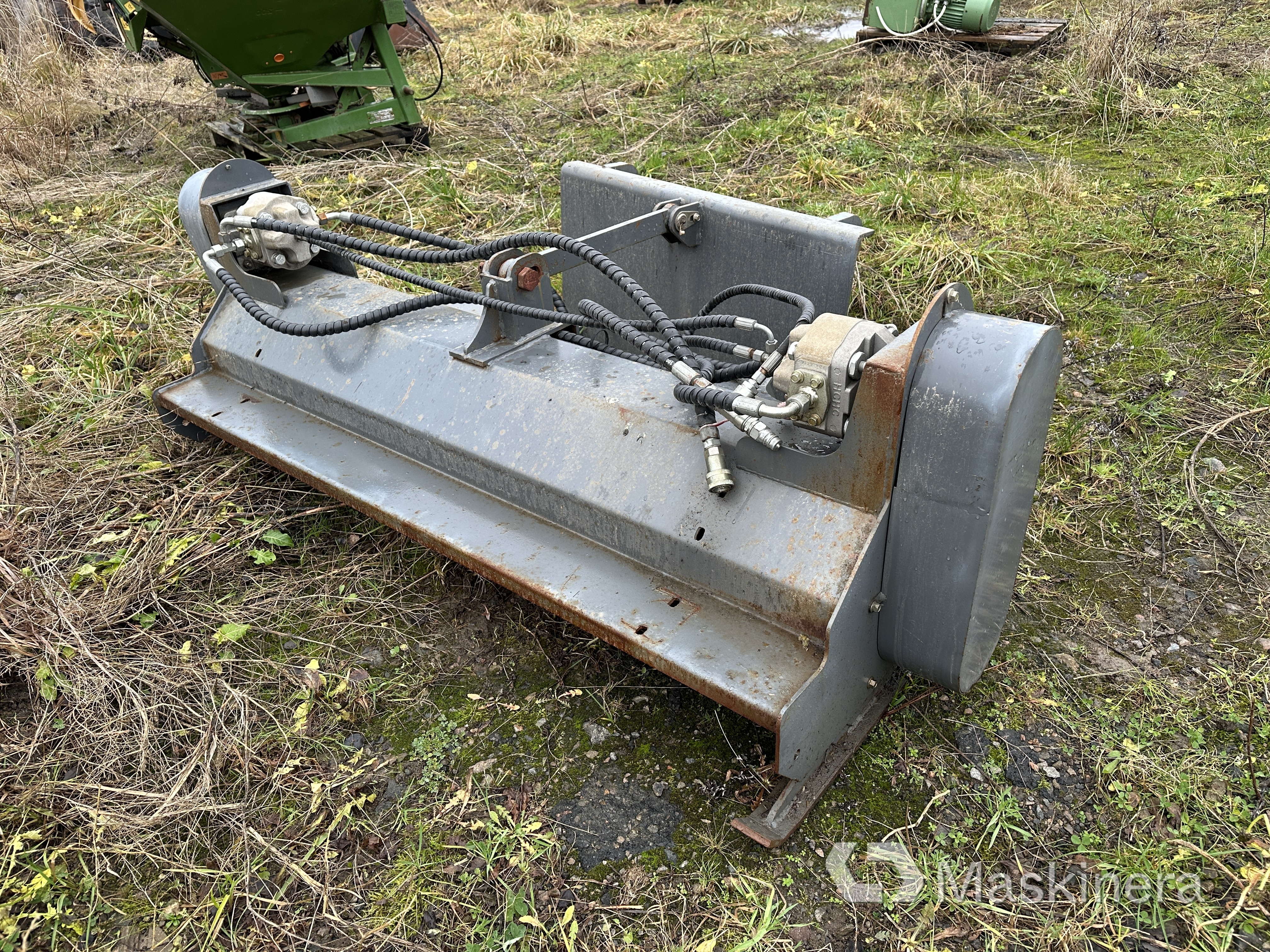 Betesputs 1800 fäste SMS/Trima